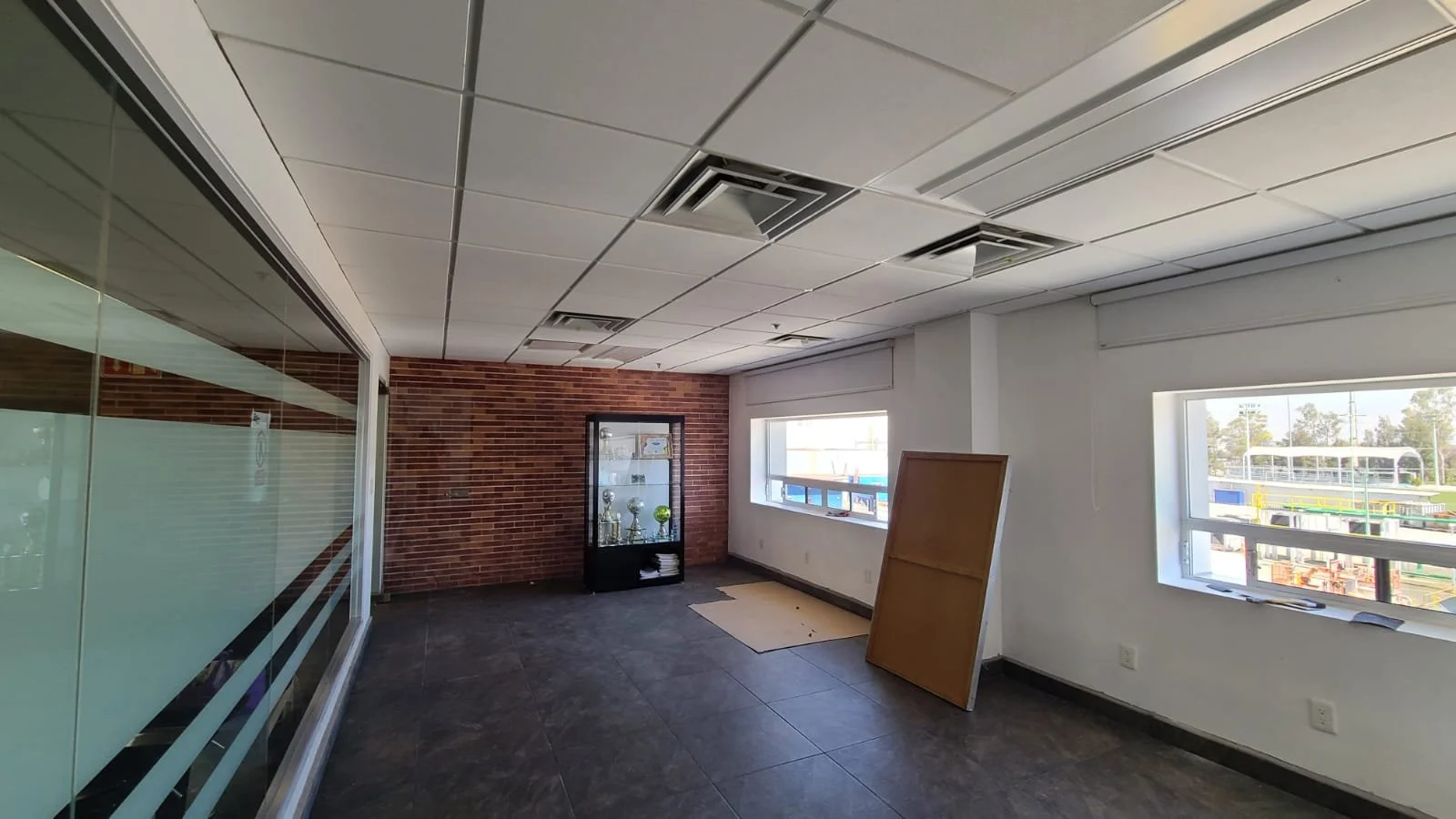 WhatsApp Image 2025-11-13 at 12.37.42 PM (2).jpeg