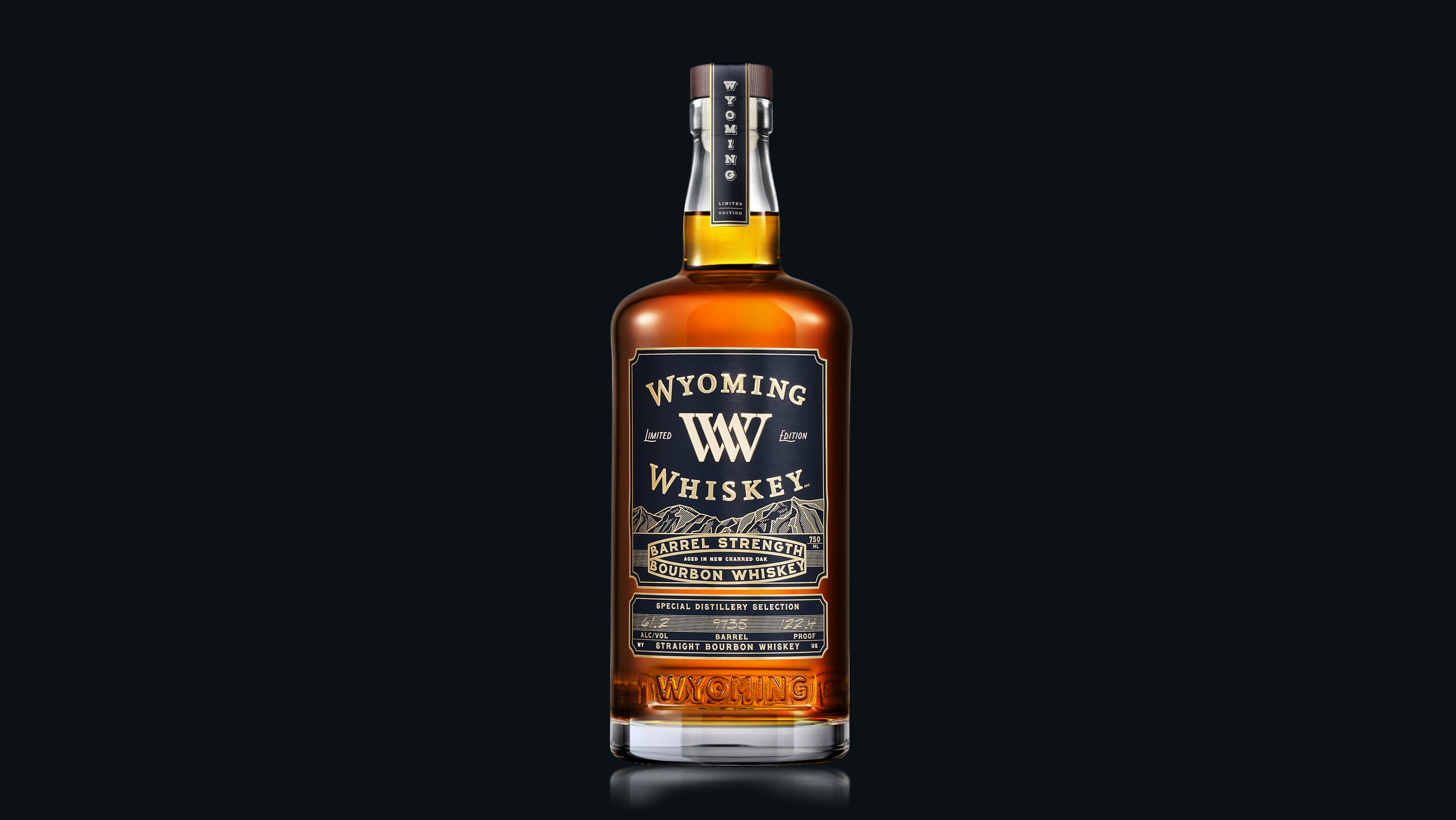 WW_Barrel_Strength_BGD_bottle.png