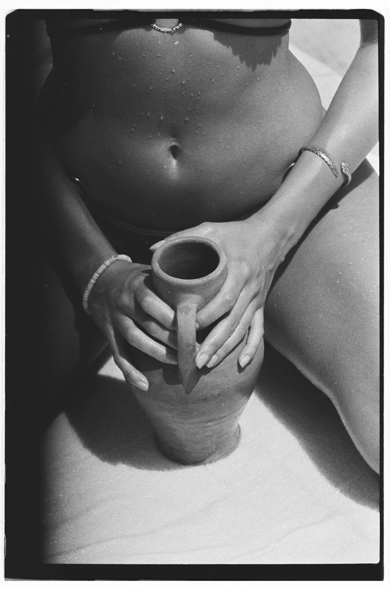 @mikepalmowski_Mia_Campbell_Mallorca 2023_0663_HP5_EXPORT_WEB.jpg