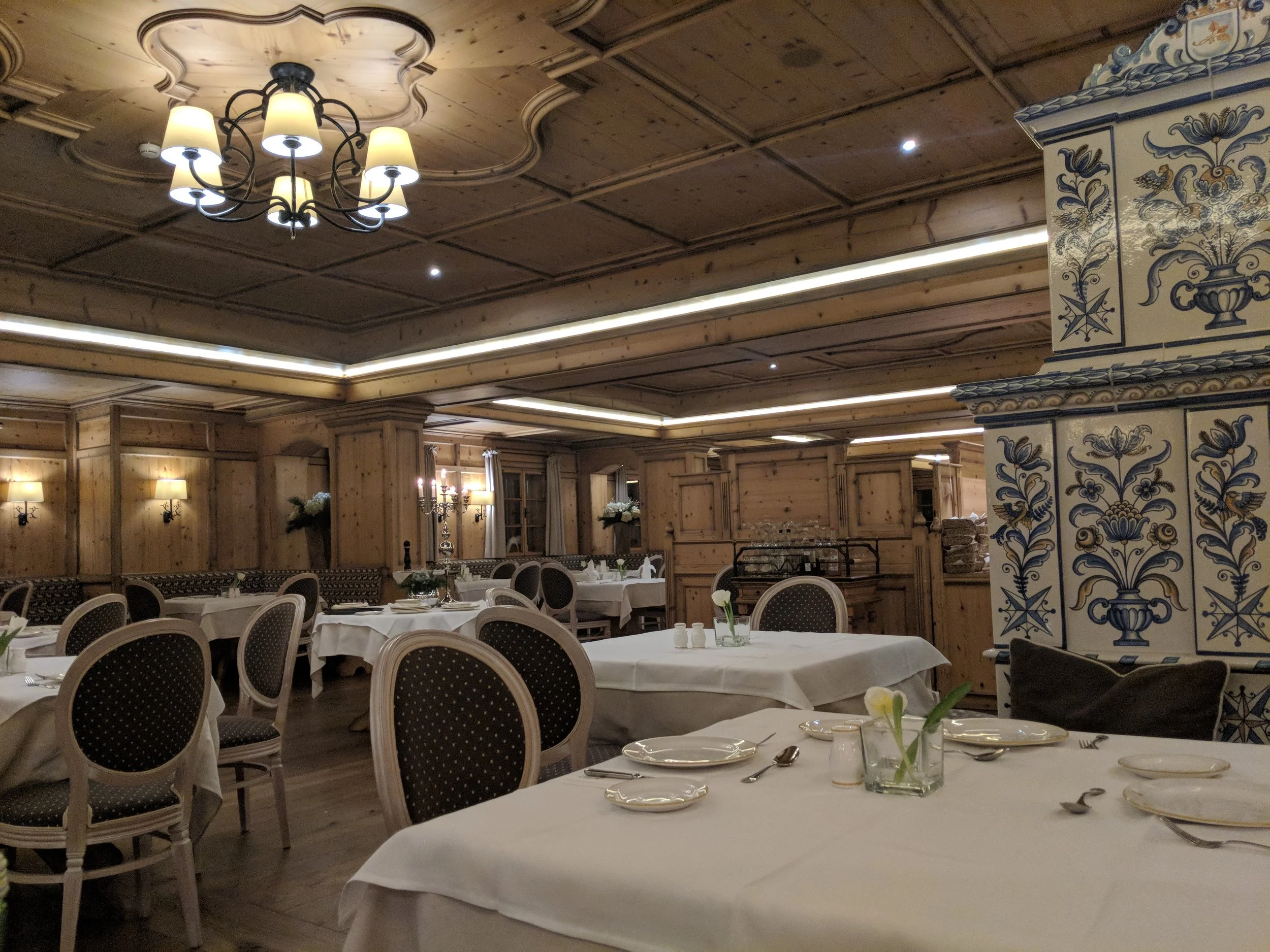 grossarler_restaurant.jpg
