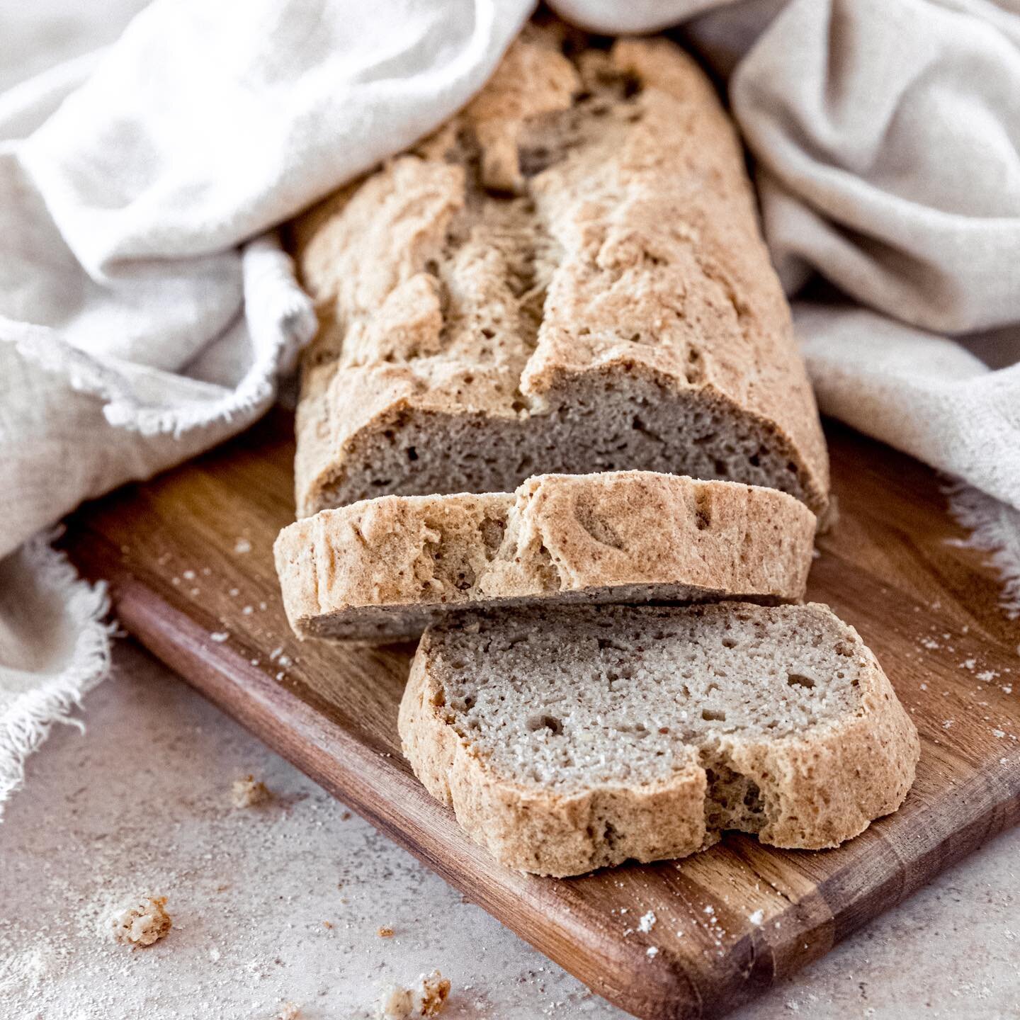 Happy Friyay!

Today is a perfect day to pick up a loaf of our organic buckwheat bread for all your weekend needs&hellip;avocado toast, French toast, garlic toast, toast toast&hellip;

Gluten-free, vegan, nut-free, soy-free and nutrient rich, it&rsqu