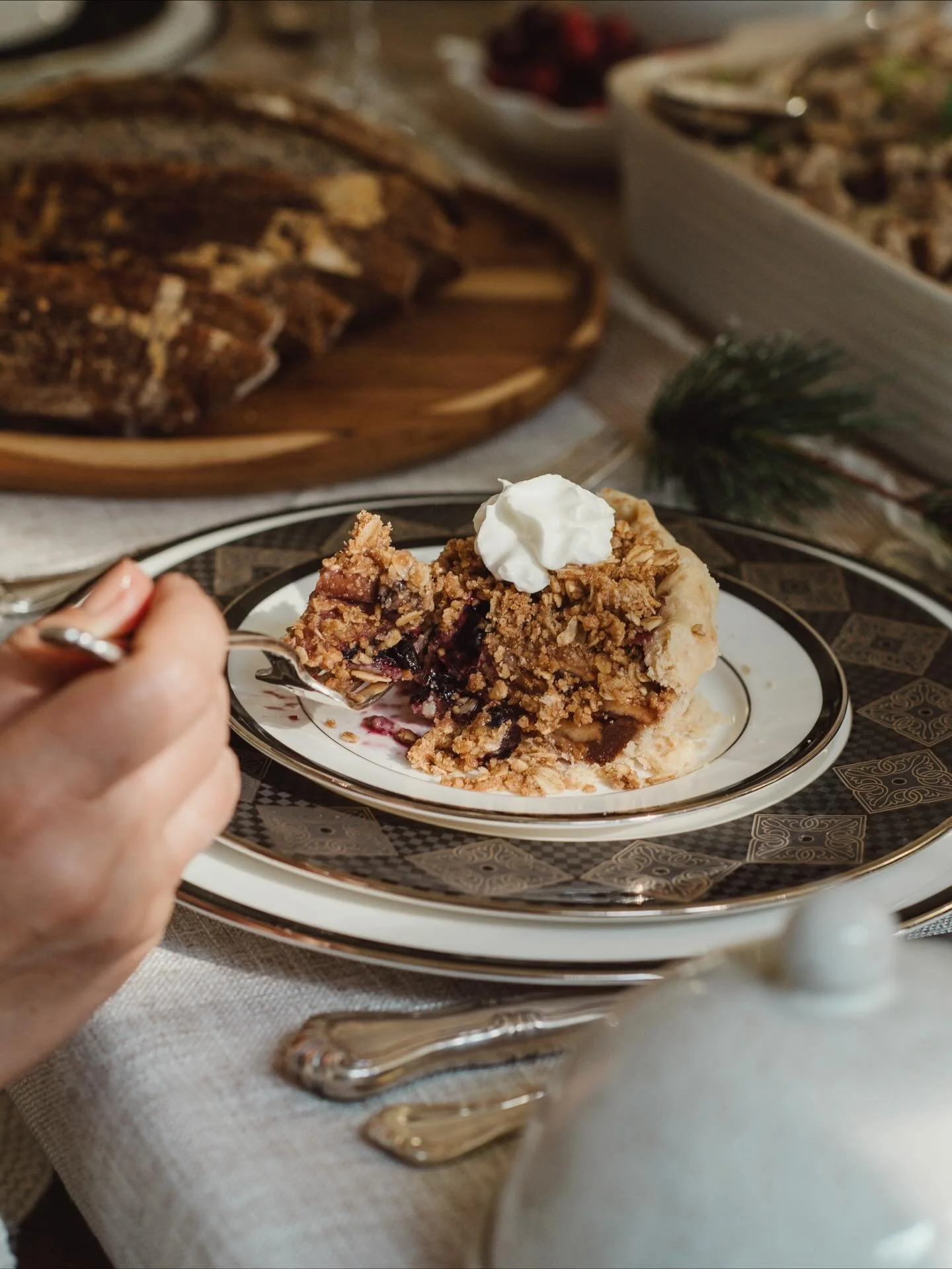 Everything you need for an organic, plant-based, gluten free Thanksgiving! 🙌

We&rsquo;ll have extra holiday items in the bakery today and tomorrow for your last minute needs.

#thanksgivingtable #glutenfreethanksgiving #plantbasedeats #ojaieats