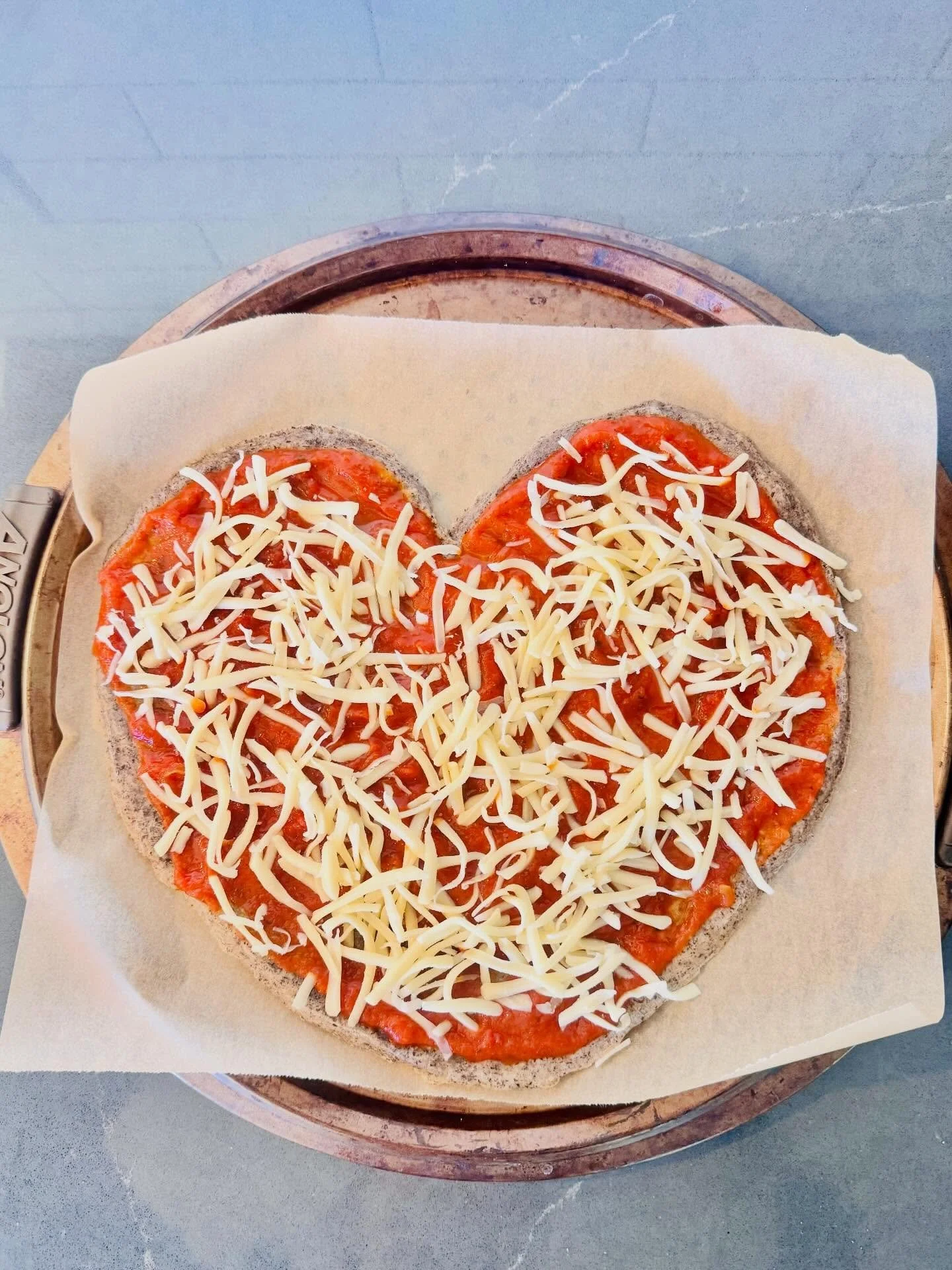 Spending Valentine&rsquo;s Day in this year? We have the perfect fun dinner idea&hellip; heart-shaped pizza! 🍕Our par-baked vegan, gluten free pizza crusts come in packs of 5 and are great for the whole family. Order online for shipping across the U