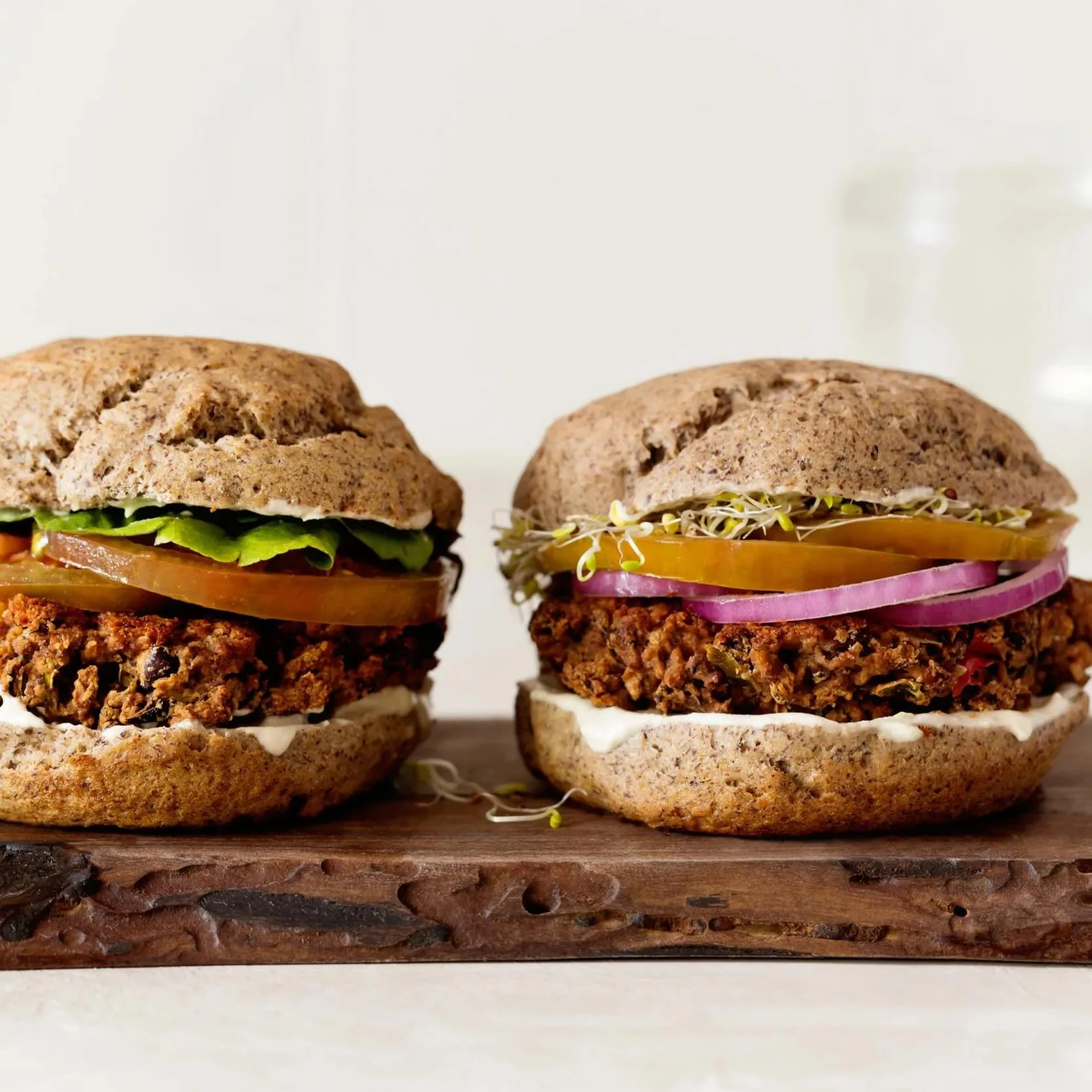 Memorial Day is almost here🇺🇸! Make sure you&rsquo;re BBQ-ready with our Buckwheat buns. Handcrafted in small batches (like everything we bake!), these buns are packed full of hearty taste and good-for-you ingredients.

All of our bread items also 