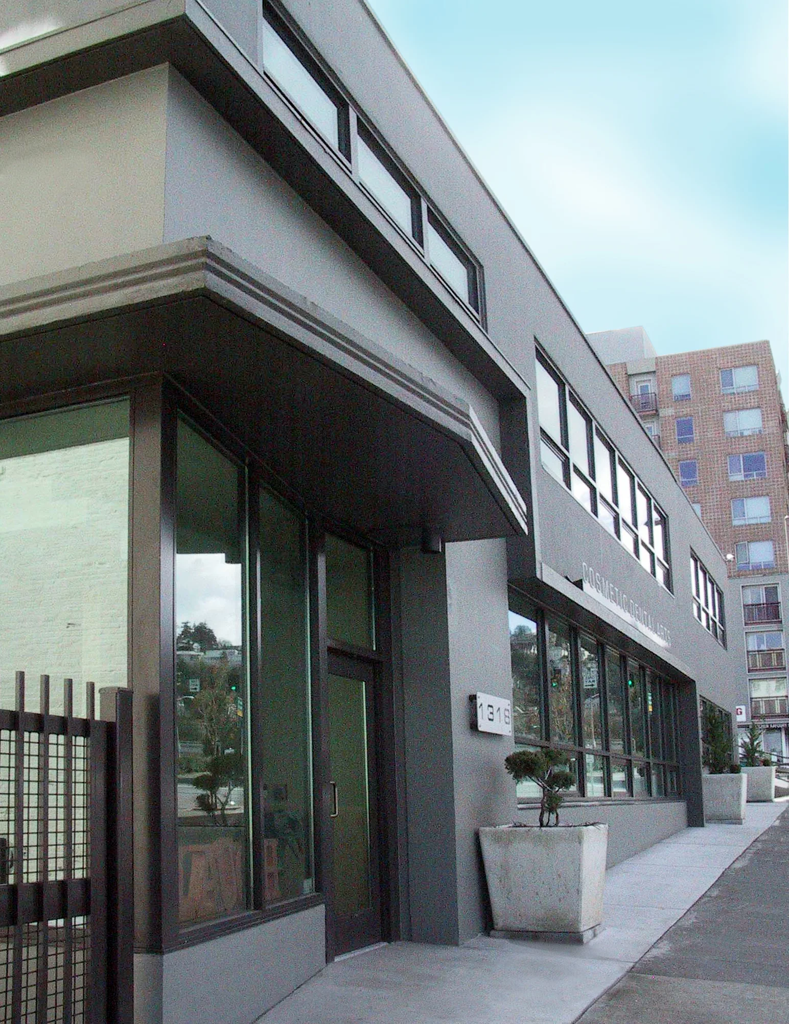 dental-arts-nw-corner-ext.jpg