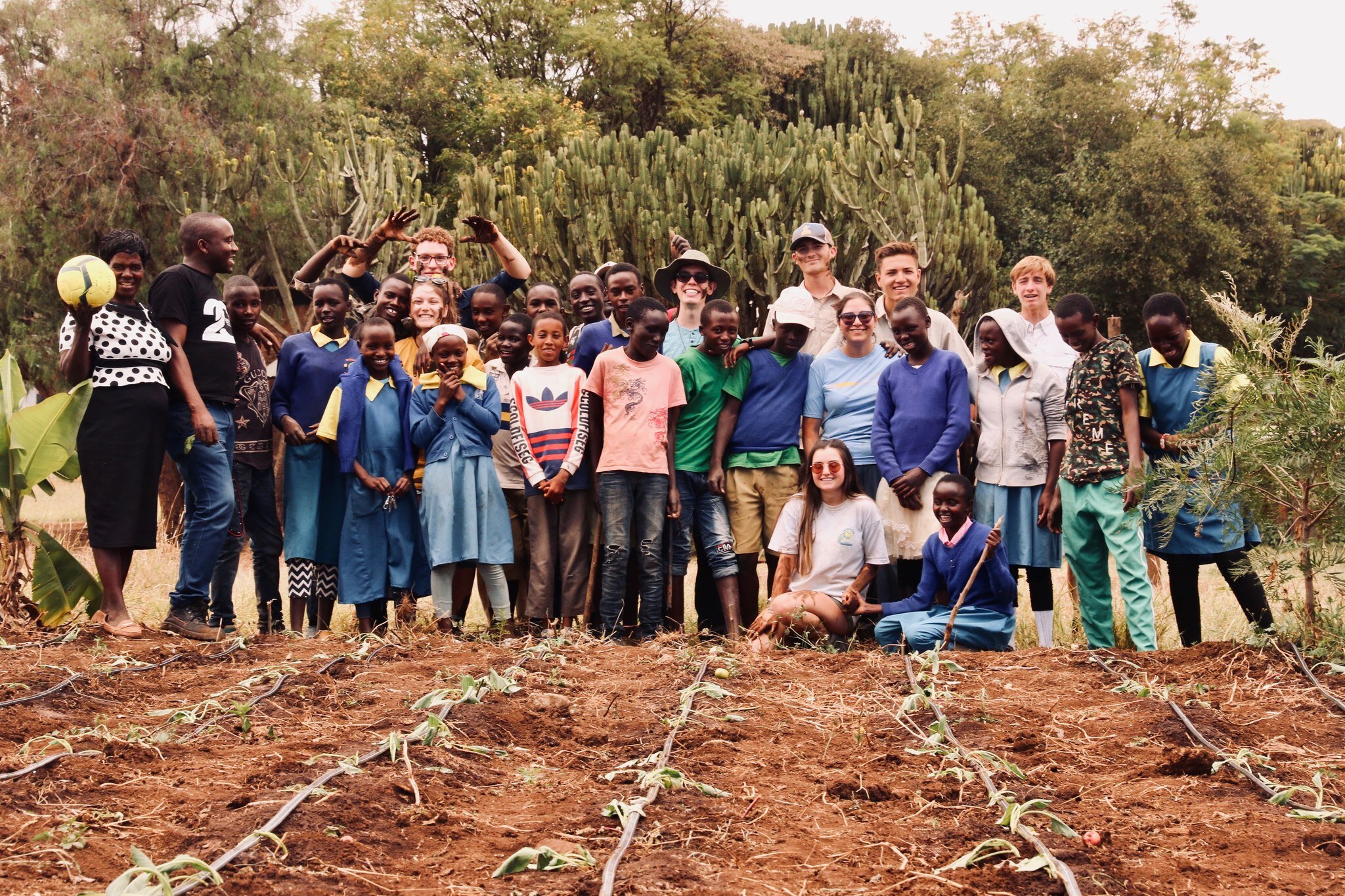 At YC, we&rsquo;re all about #permaculture: on our program, you&rsquo;ll team up with local school students to learn how to plant and harvest crops in a way that respects and regenerates the land. 🌱

Learn more at the link in bio &mdash; no green th