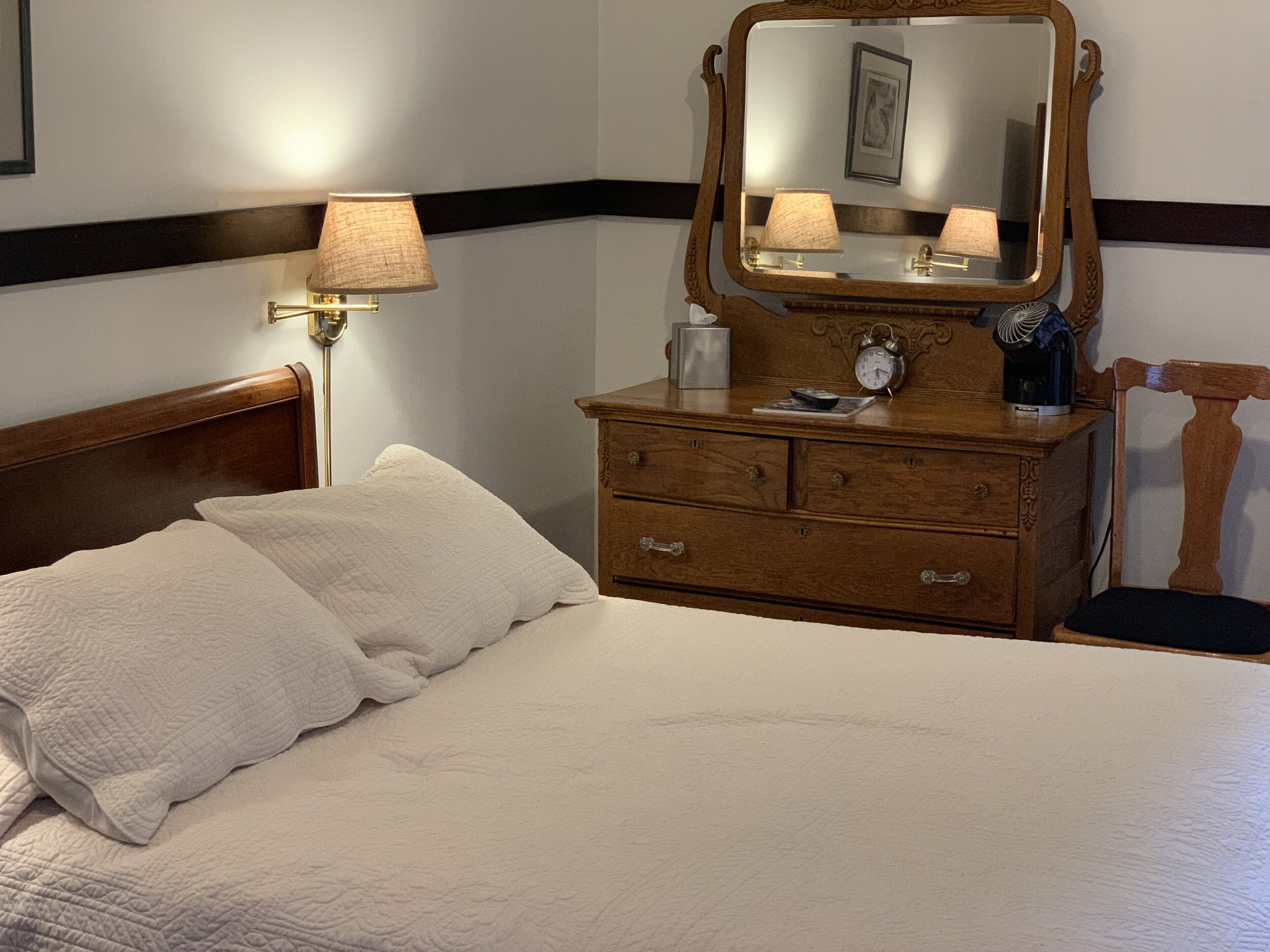Rooms 5 & 7