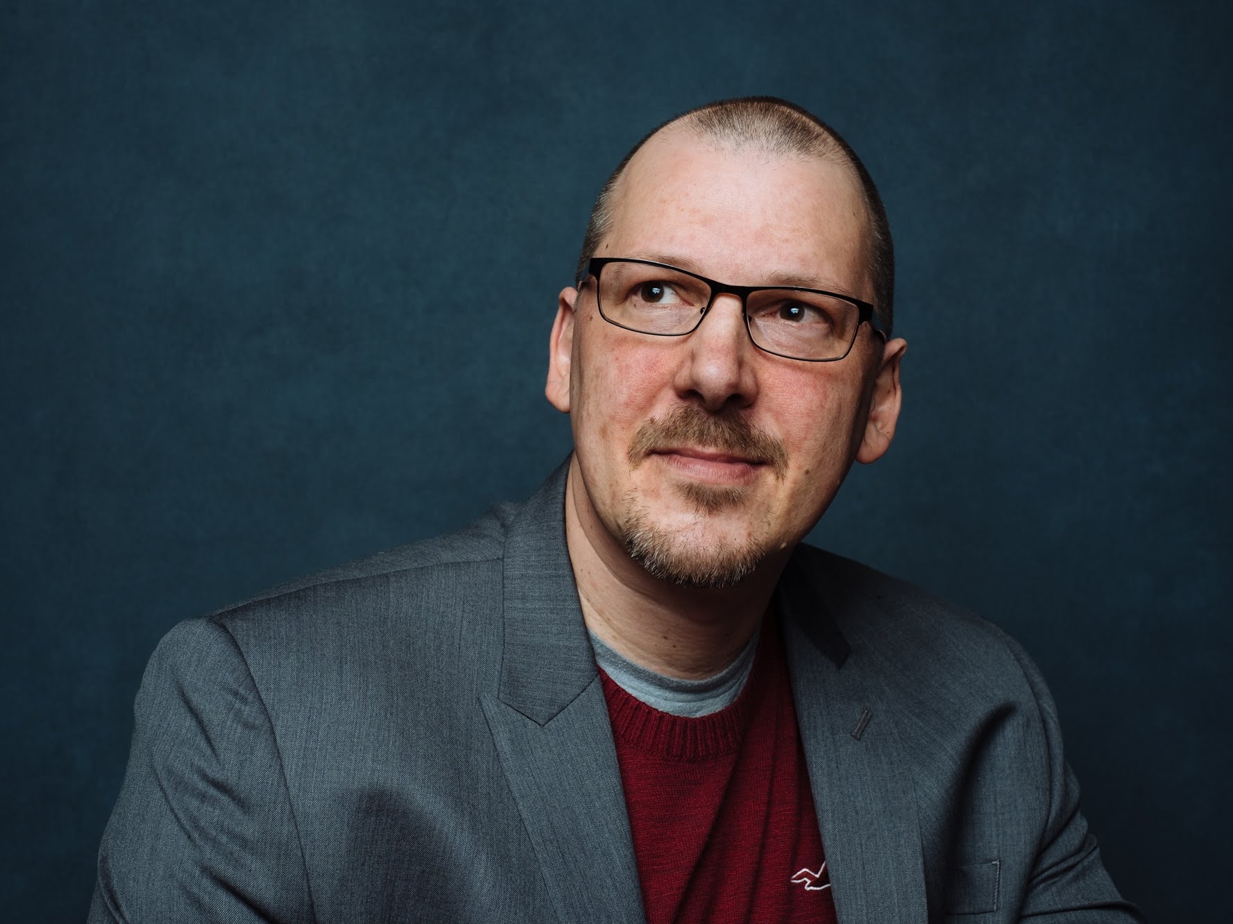 Michael Arnold Continuous Improvement Quality Manager Michael@themichaelarnold.com The Cure for Lazy Leadership Biography Michael watched Neil Armstrong step on to the moon while sitting on his grandpa’s knee. He wanted to be an astronaut, but discovered in high school he was 3 inches too tall! Michael decided to become an engineer and build taller spaceships, discovering his passion: solving problems by changing the status quo. He also found love marrying his high school sweetheart. They are both mechanical engineers with two sons, both future engineers, one studying Electrical Engineering at the Citadel and one in high school. They all live in Anderson, SC. Michael’s mentor in college told him "Don't become a quality engineer in the automotive industry." He found the last 25 years in automotive quality to be challenging and fast paced, but now understands the advice thanks to the command and control management culture. Michael’s focus the last 15+ years has been solving complex problems, gaining both Shainin Red X Journeyman and Six Sigma Black Belt certifications, including teaching and coaching Six Sigma. Michael’s experience and knowledge enables him to help others solve their biggest problems. Drawing on this experience he now trains and coaches others to resolve problems with innovative solutions. Talk Summary We need a cure to the toxic contagion of lazy leadership. To prevent abusive bullies from controlling disengaged employees. Command and control is so last century!