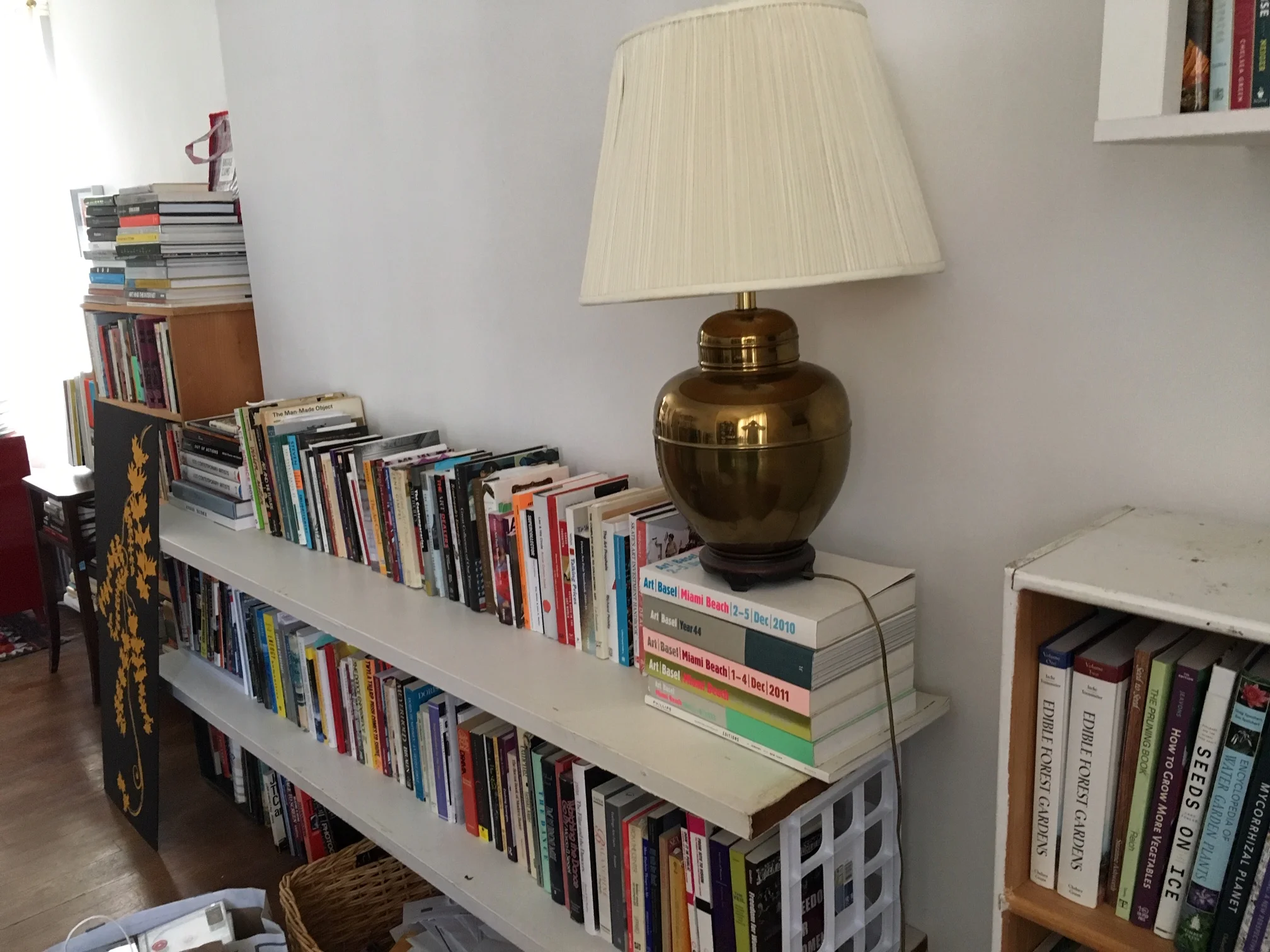 working on sets!.JPG