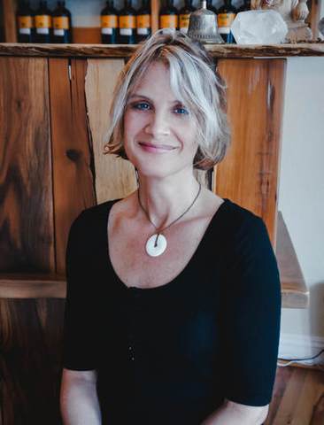 headshot-heidi-edited_large.jpg