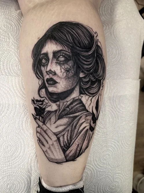 evol tattoo, local tattoos, lehigh valley tattoos, allentown tattoos, catasauqua tattoos, black and gray tattoo, lady face tattoo, gothic tattoo, pretty tattoo, feminine tattoo.jpeg