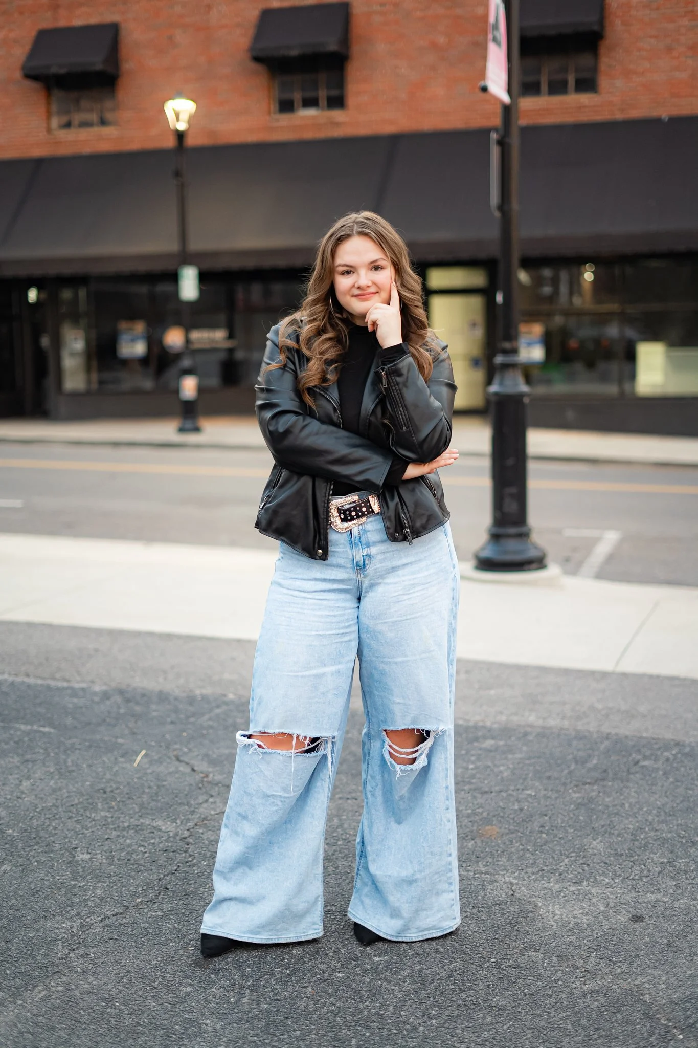  Senior Photographer in Southeast MIssouri. Urban Style Photoshoot in downtown Cape Girardeau Missouri. Sikeston Missouri Senior Photographer. Urban City Vibe Senior Session. Basketball photography. Scott County Central. 2026 Senior 