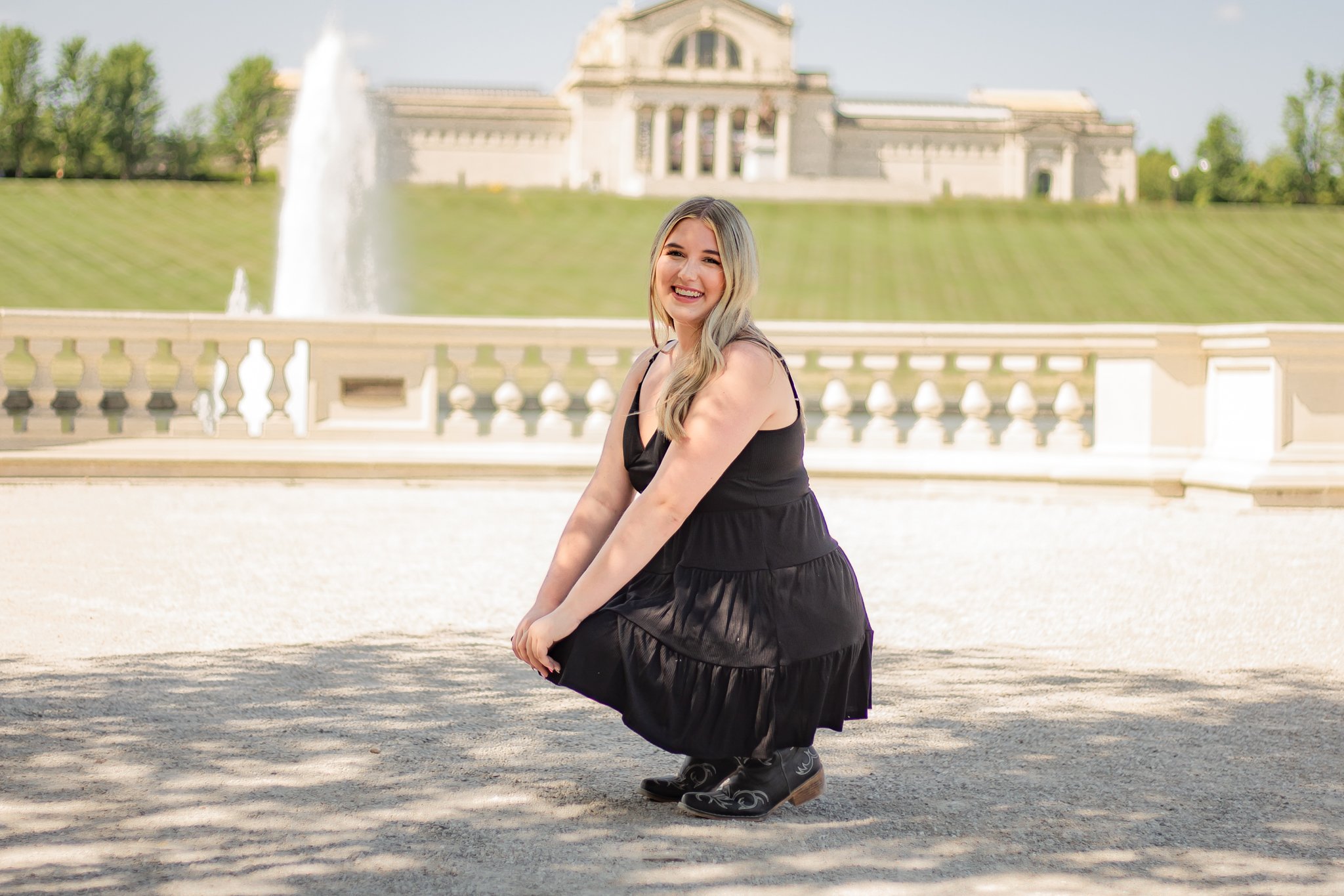 St Louis Missouri Senior Session. Bloomfield Senior 2026. Professional Senior Portrait Photographer