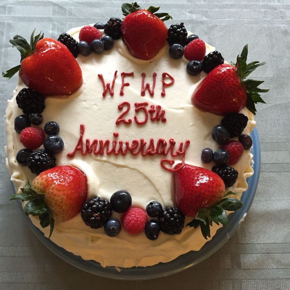 jwsigpro_cache_f1b86e22a0_6_me_25th__anniversary_celebration.jpg