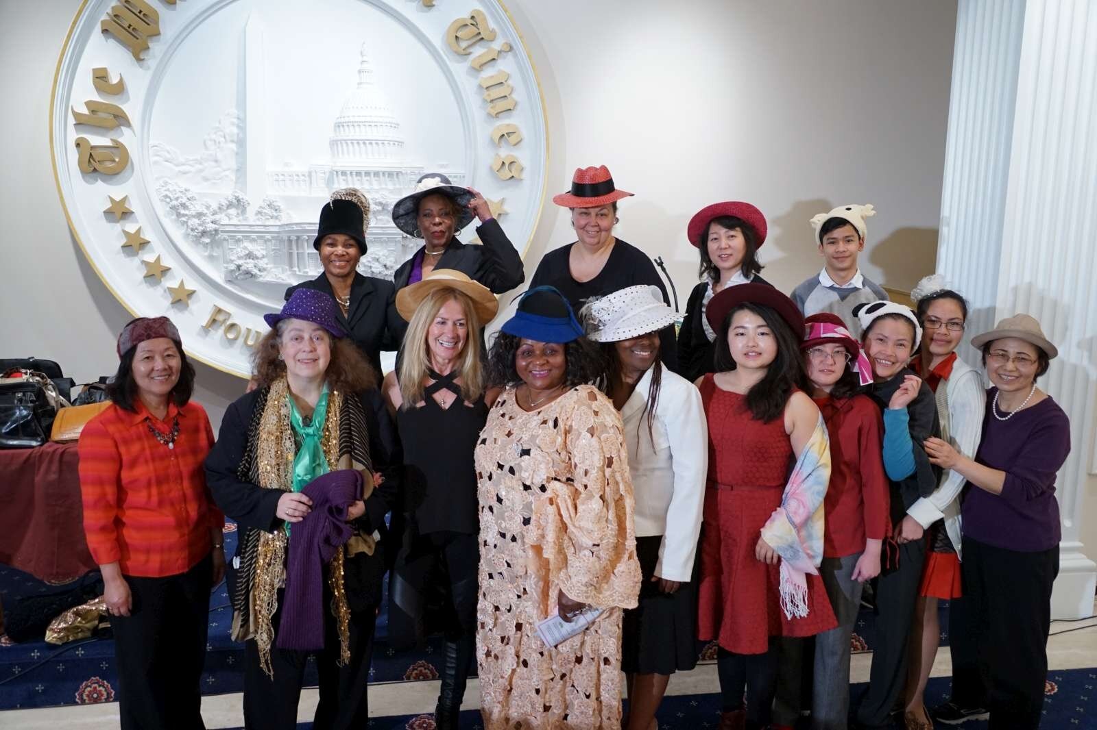 9_DC_IWD_2016_Women__young_man_who_worn_hats-1600.jpg