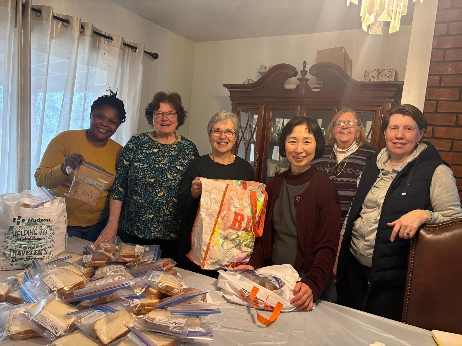 Mid-Hudson Valley WFWP Supports Community Through Monthly Food Outreach