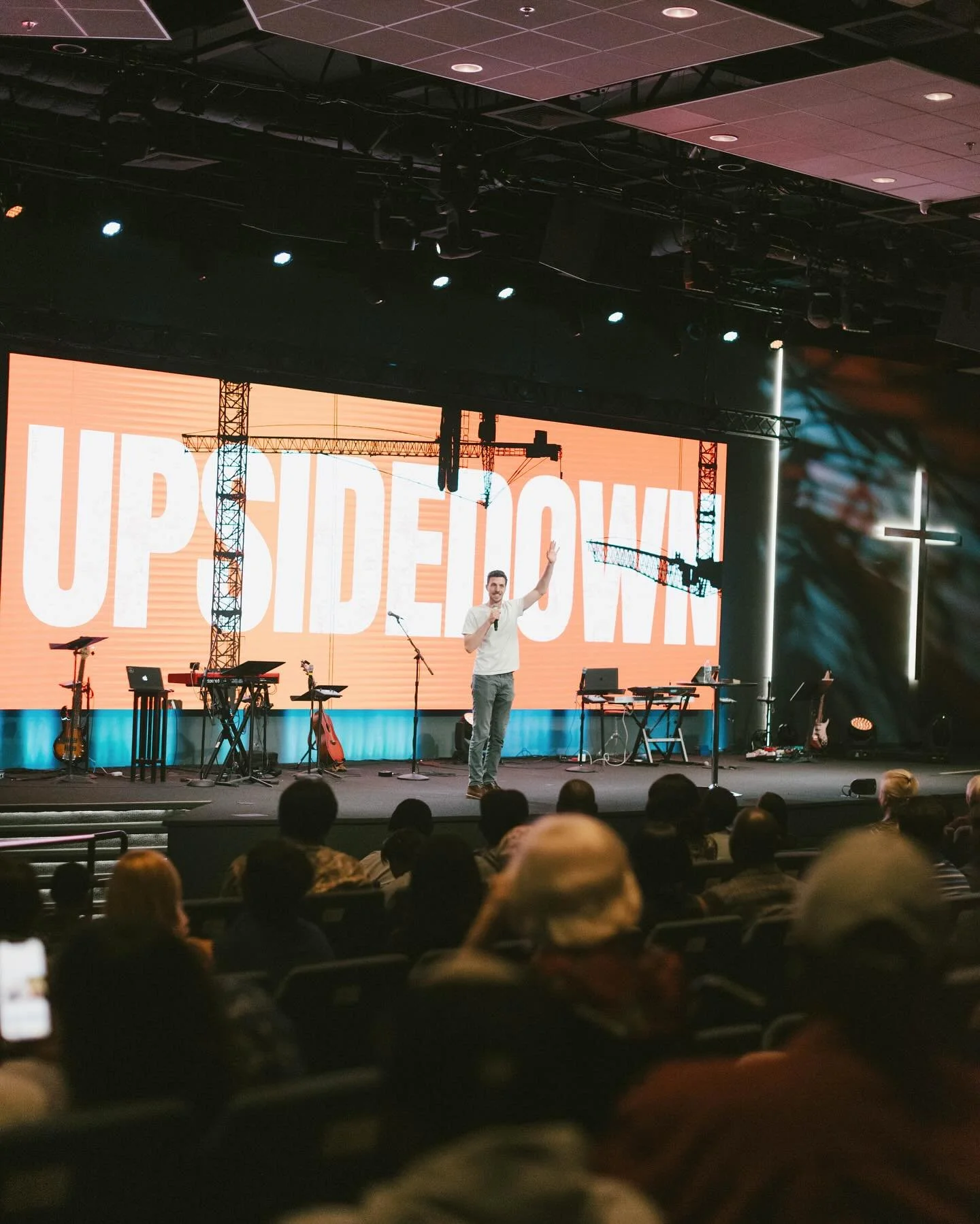 Jesus, You are our everything 🤍

This past Sunday @russellwilliamjoyce shared such an amazing word with us about what it means for us to walk upright with the Lord in a world that feels upside down! If you would like to watch the service, you can fi