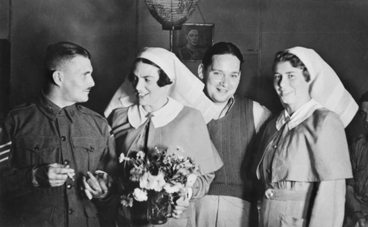 Harold’s younger daughter, AANS Captain Gwen Martin, marrying Sergeant Herbert Wren during WWII… before she learnt he may not have been divorced from his first wife. Courtesy Australian War Memorial, image P05120.003.