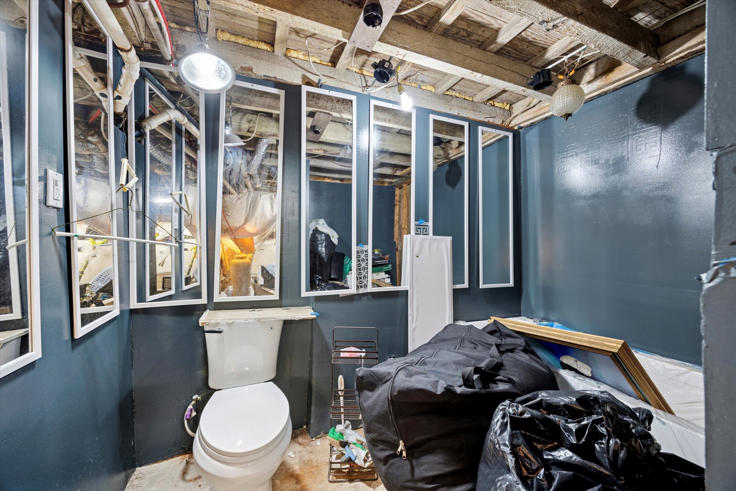 20-1022 Bullock Ave_20.jpg