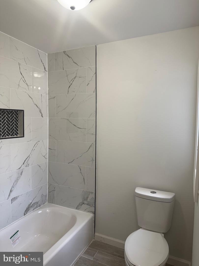 Bath 3.jpg