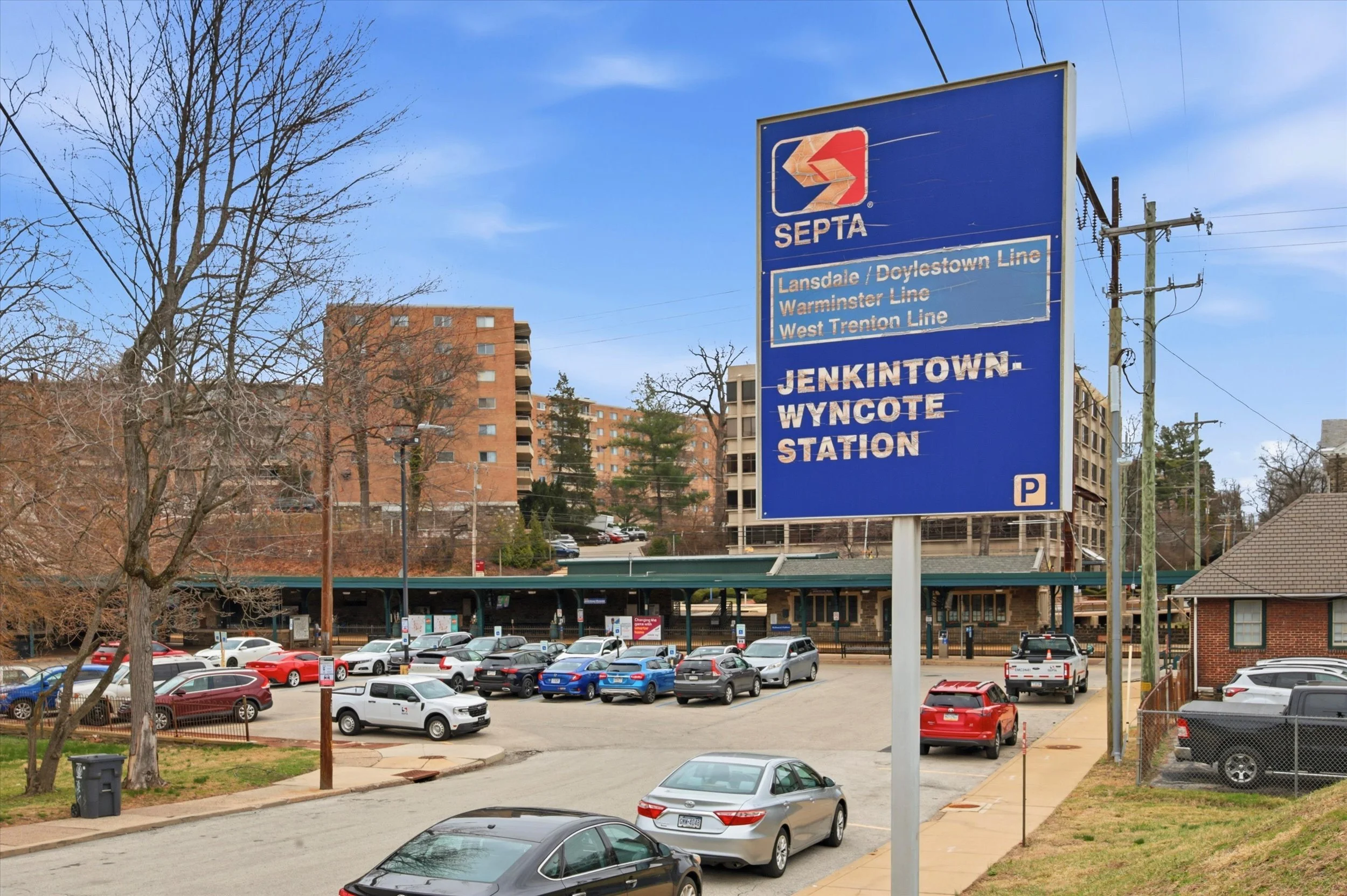 13-100 West Ave_13.jpg