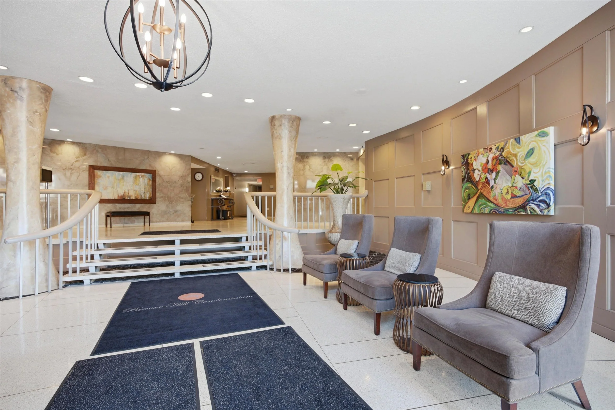 02-100 West Ave_02.jpg