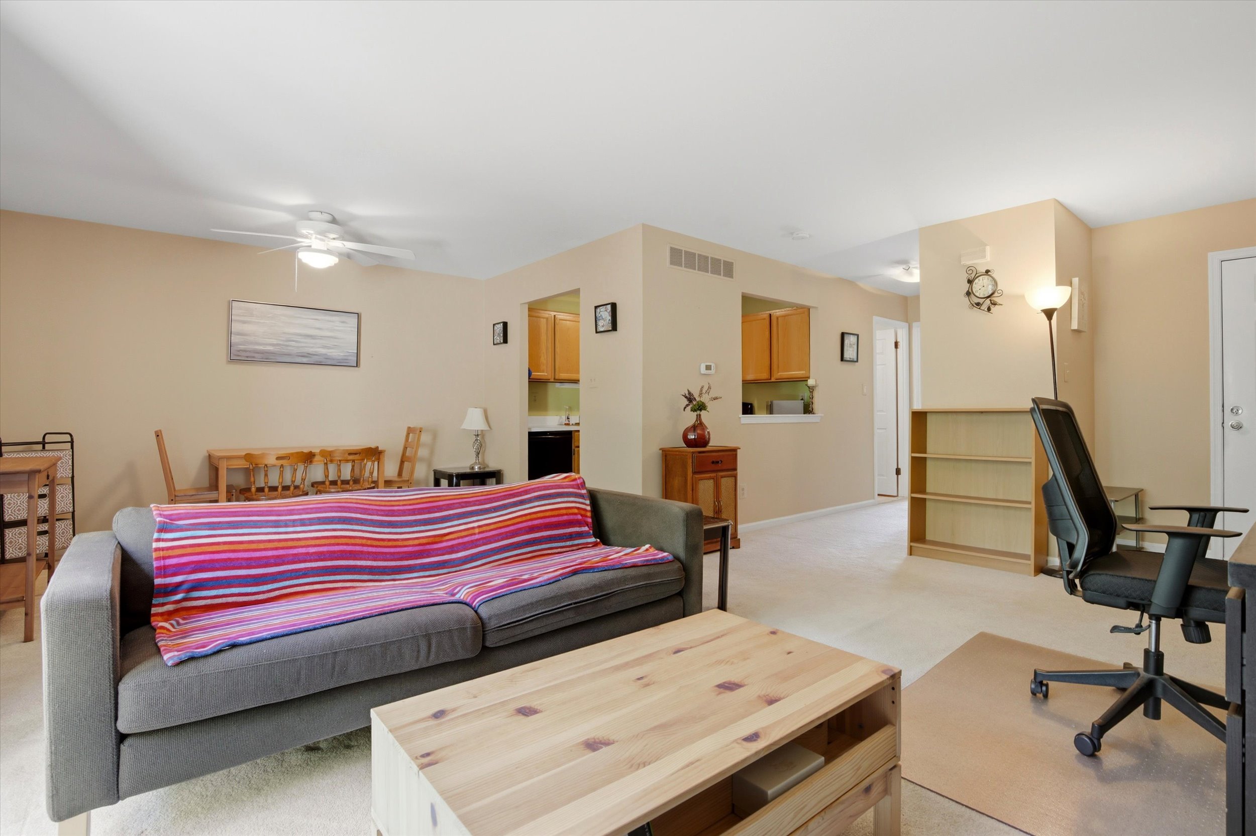 05-357 Norris Hall Ln_05.jpg