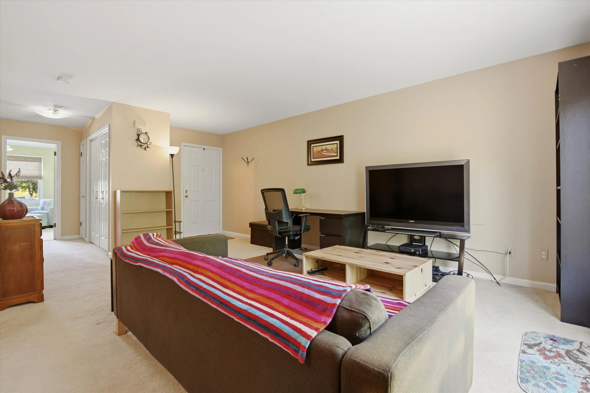 04-357 Norris Hall Ln_04.jpg