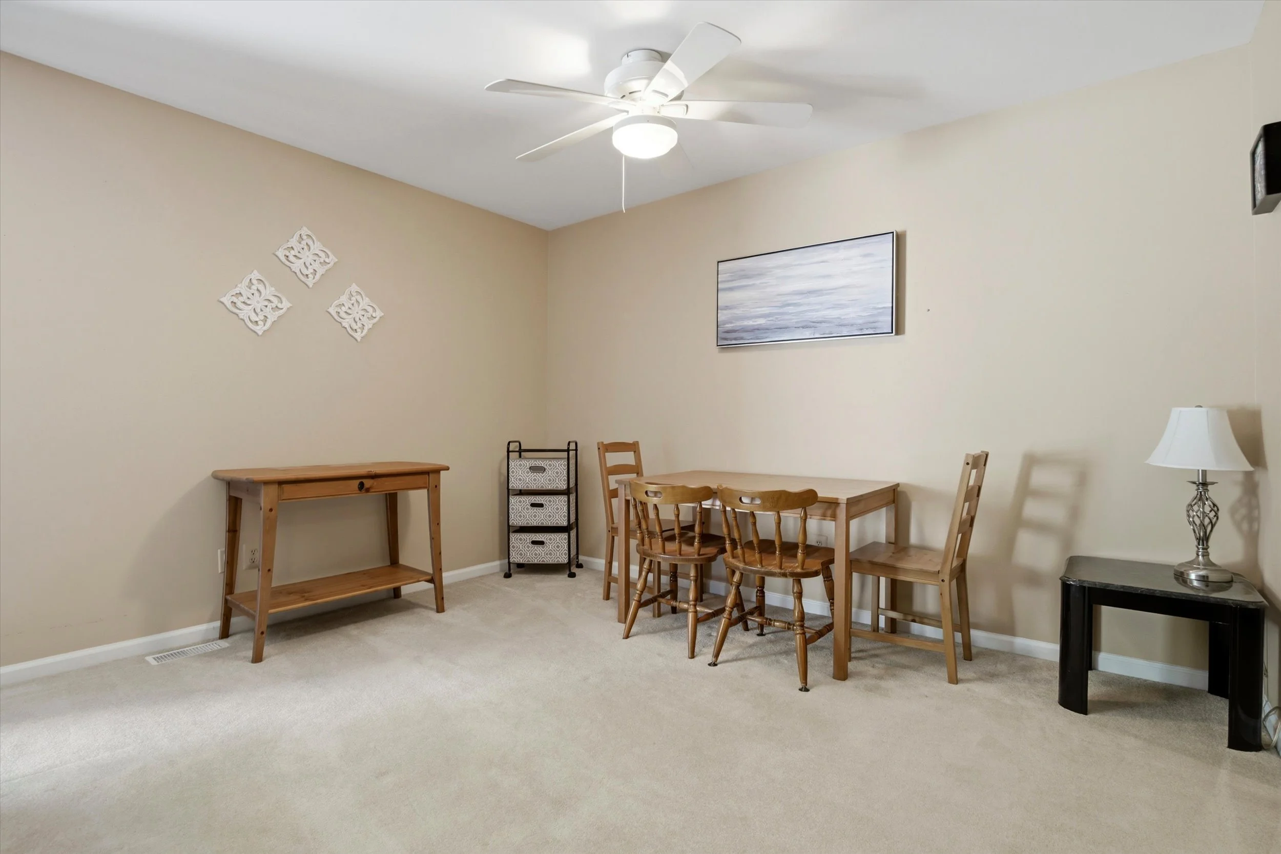 06-357 Norris Hall Ln_06.jpg