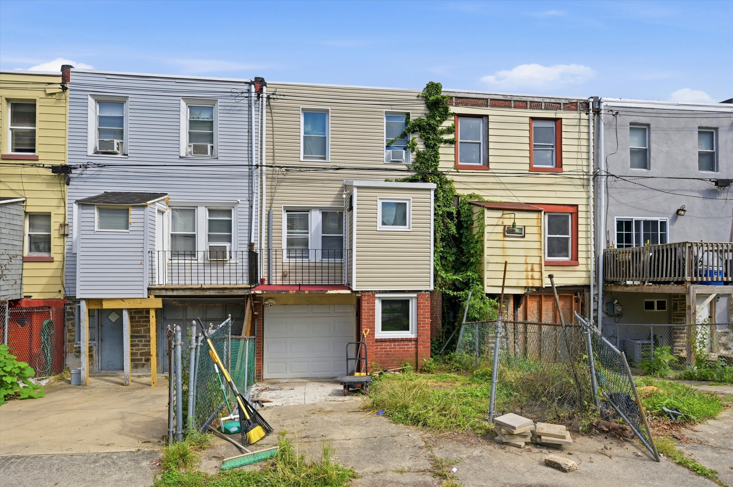 04-863EPriceStreet_04.jpg