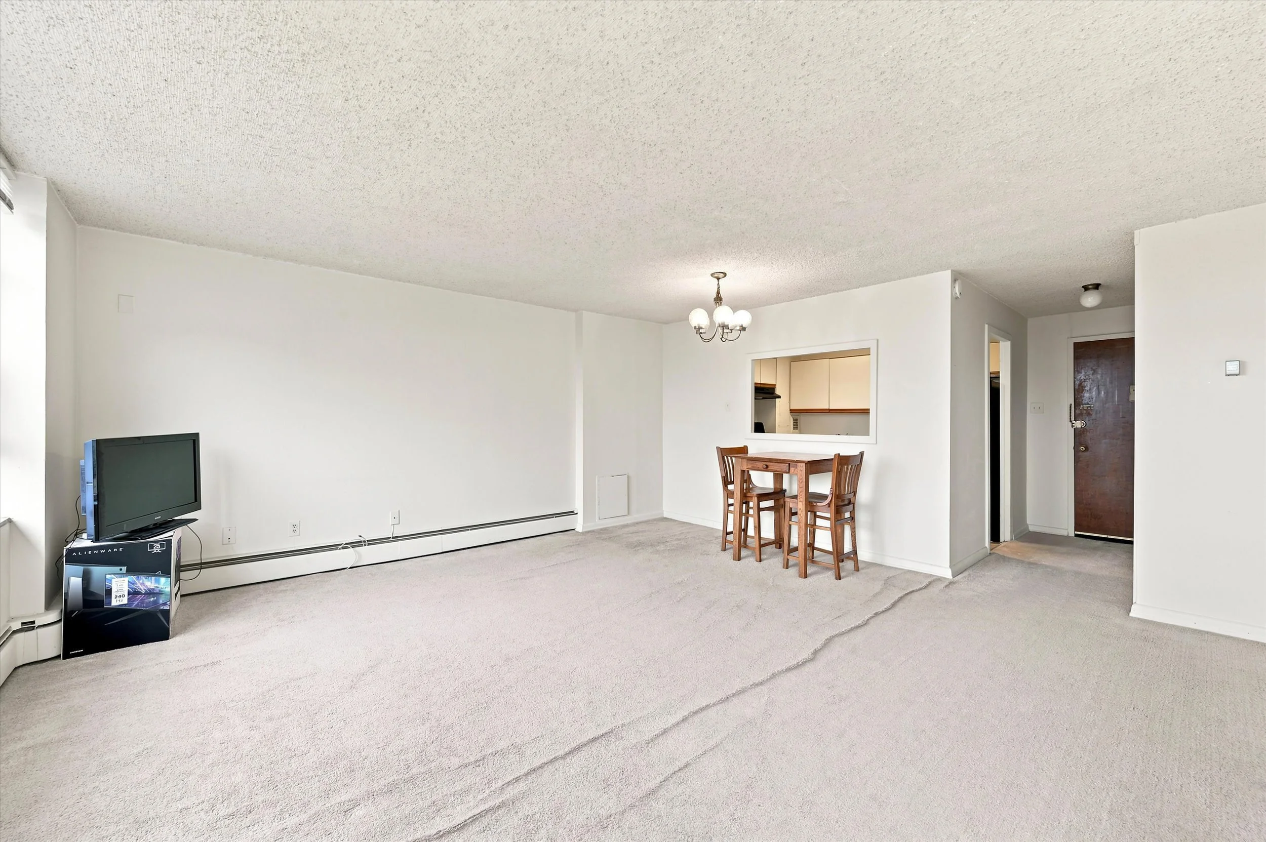 08-1030ELancasterAveUnit 614_08_1.jpg