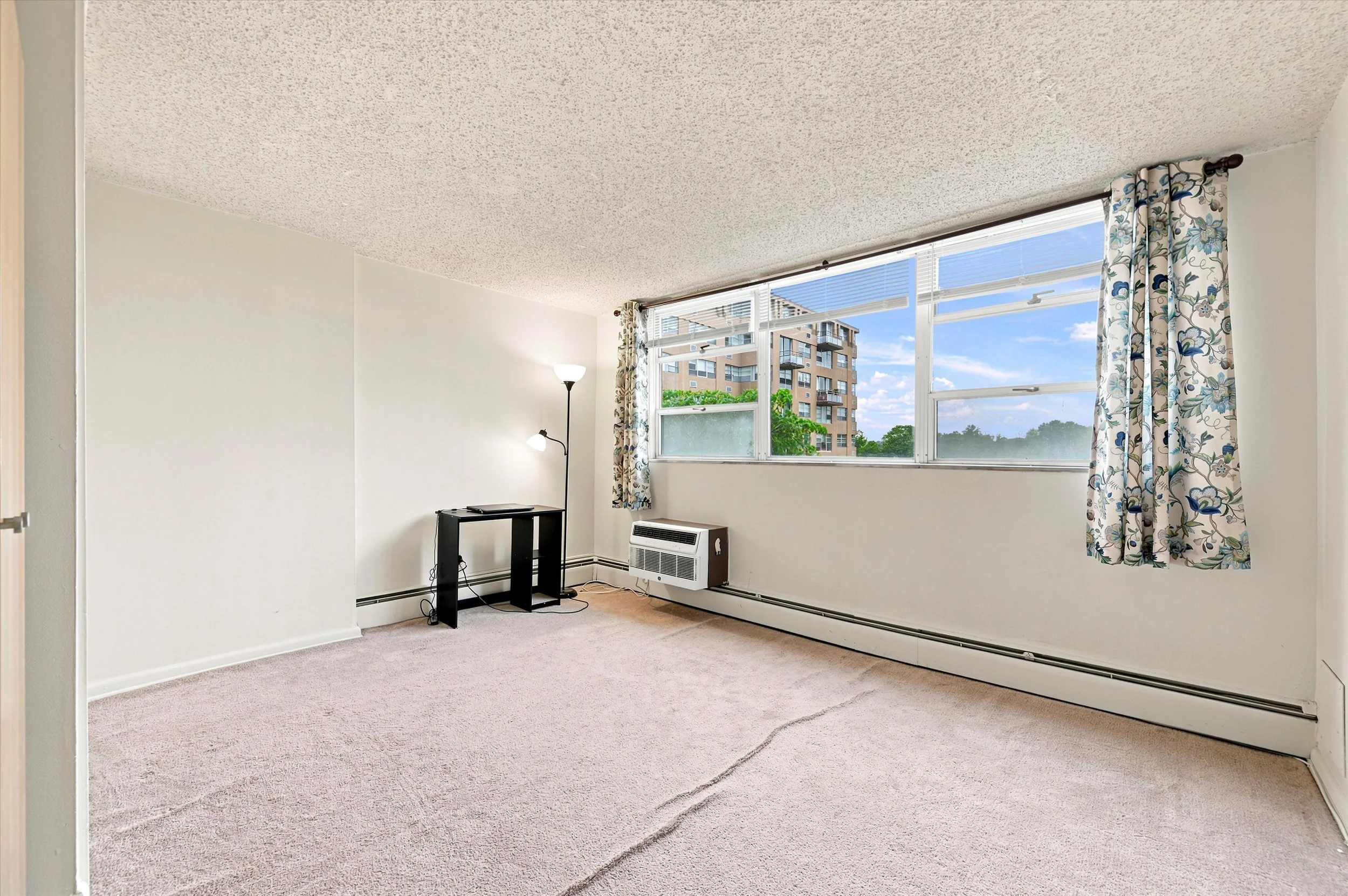 17-1030ELancasterAveUnit 614_17_1.jpg