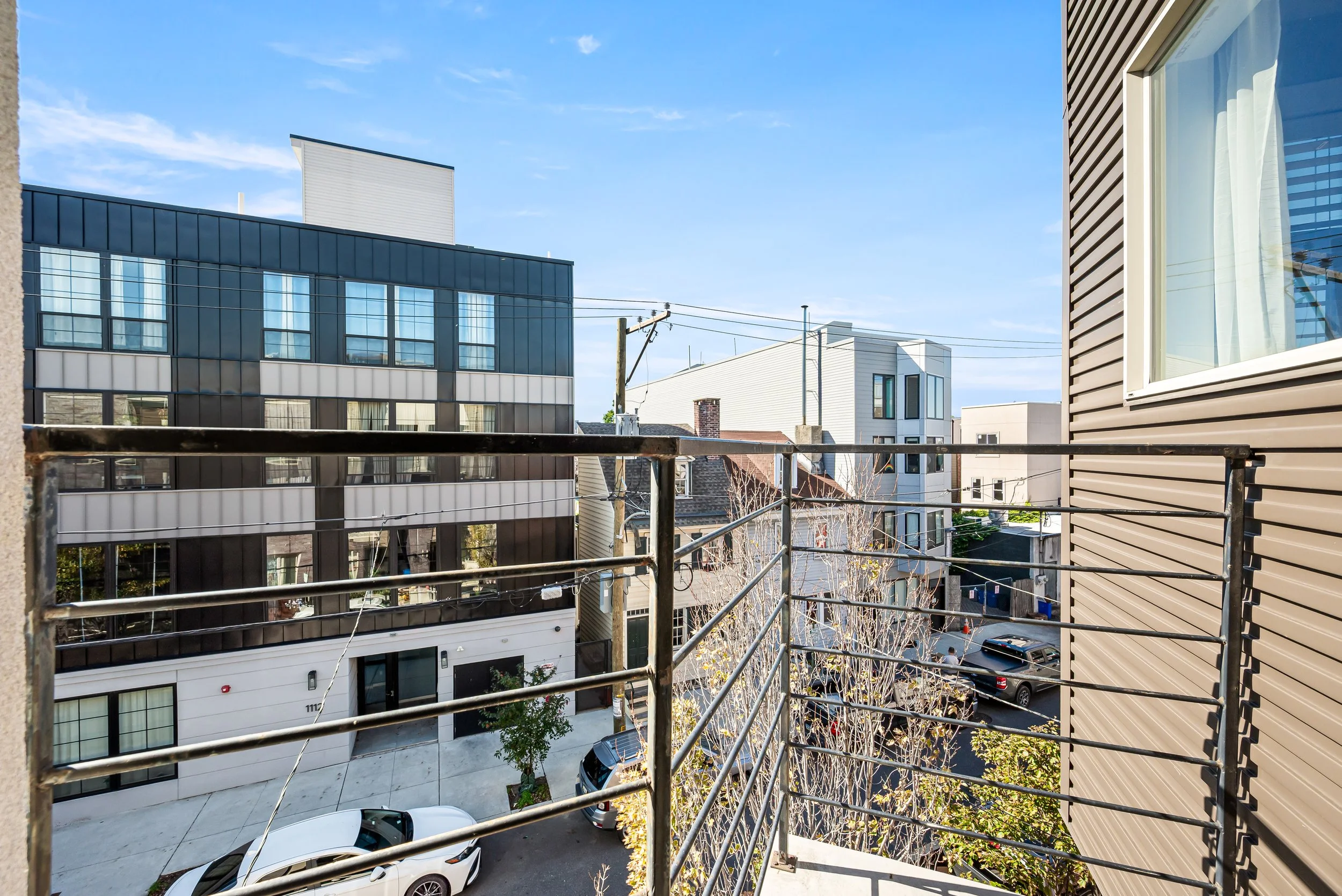 1119 E Berks St - 027.jpg