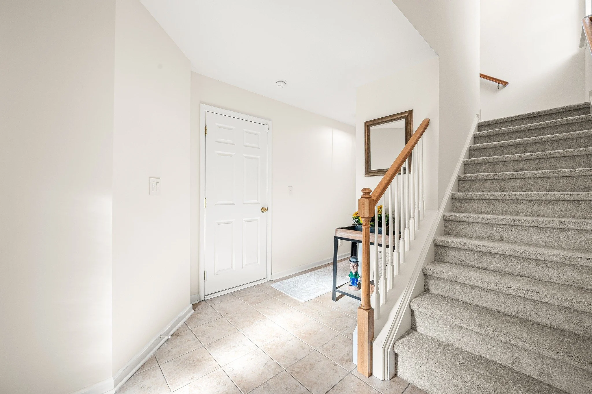 17 Center St - 004_Web-MLS.jpg