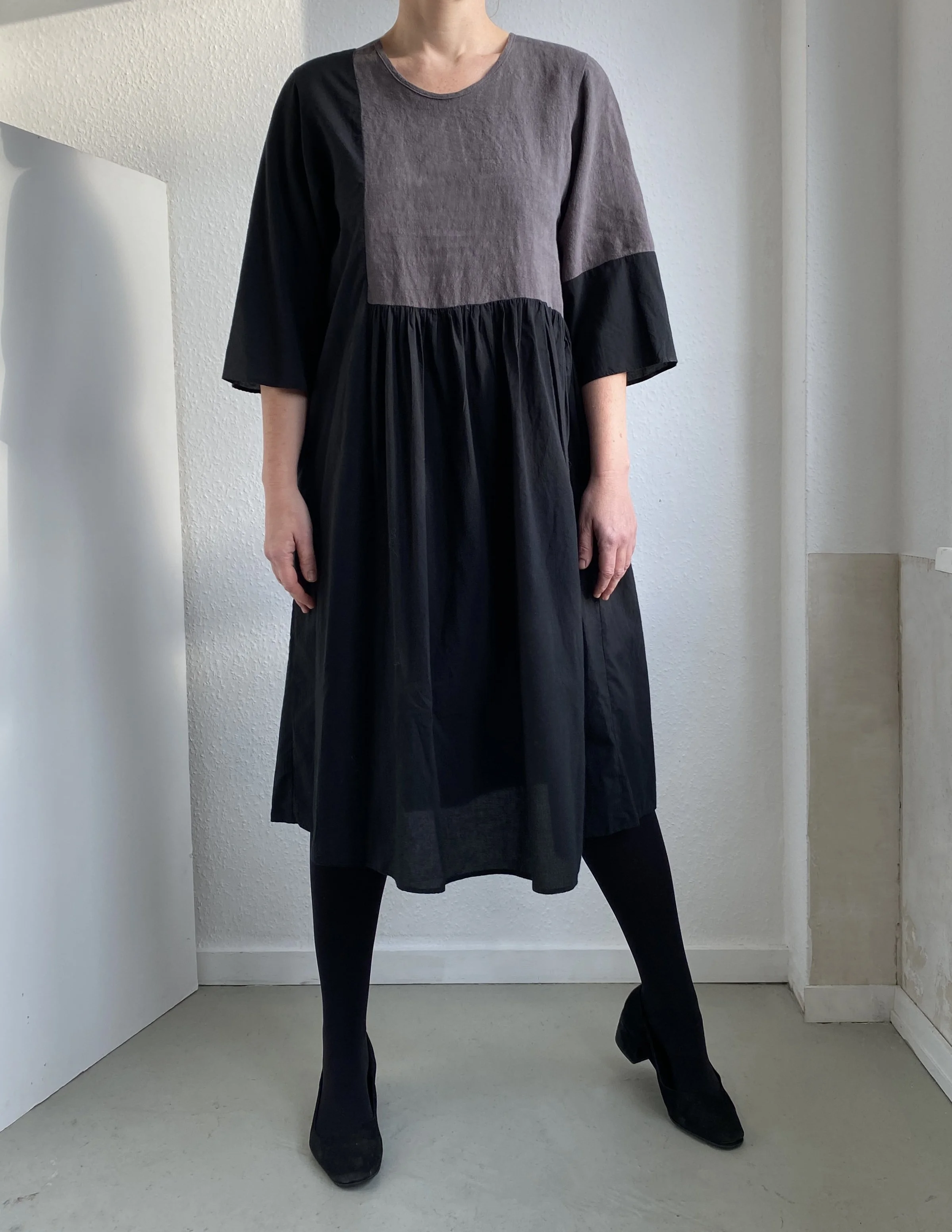 ECKOCO DRESS in black and charcoal  Correll Correll