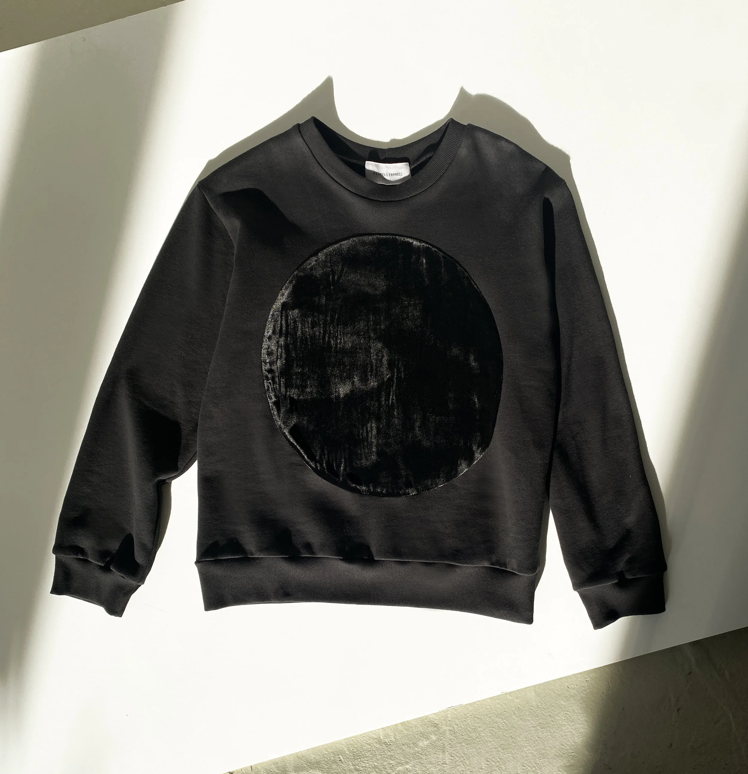 blk.velvet.crew.jpg