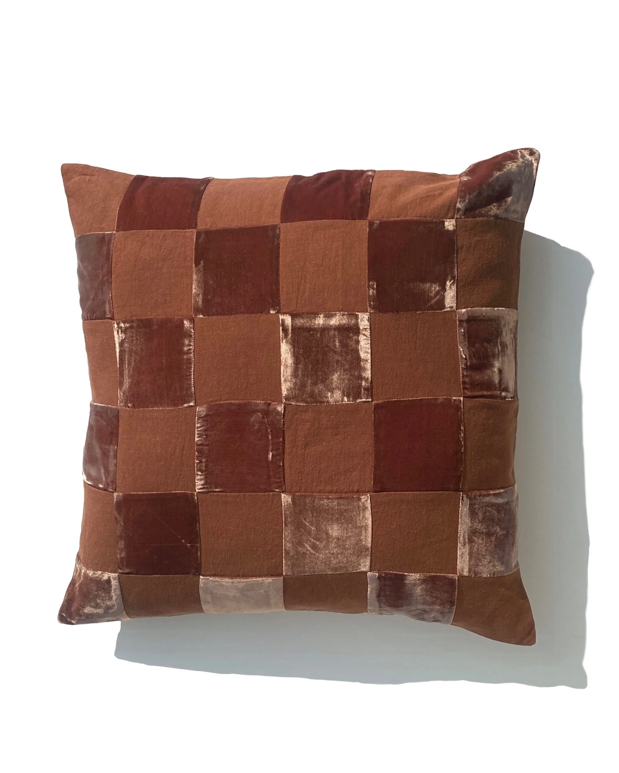 checkerd.pillow.rust.large.jpg