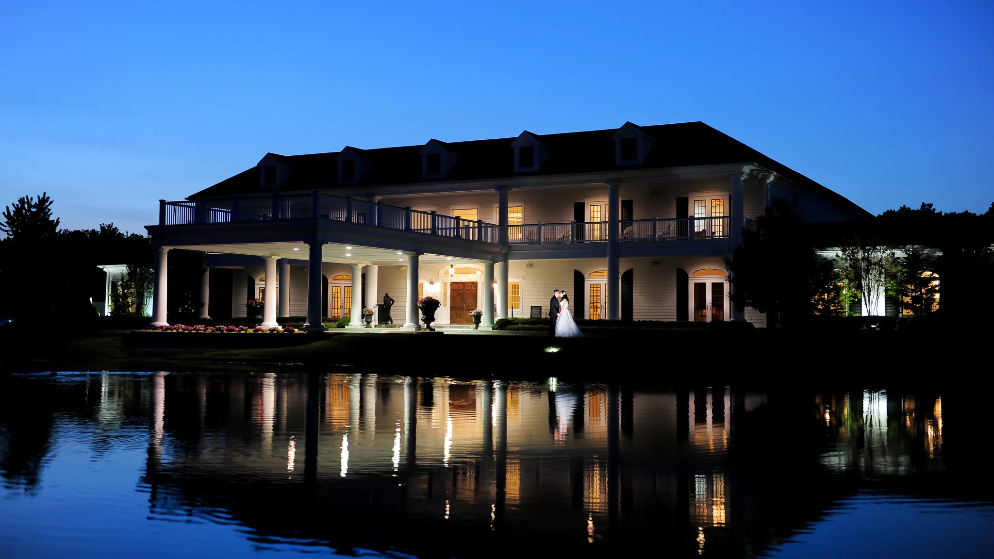 Maria &amp; Anthony - The Carriage House