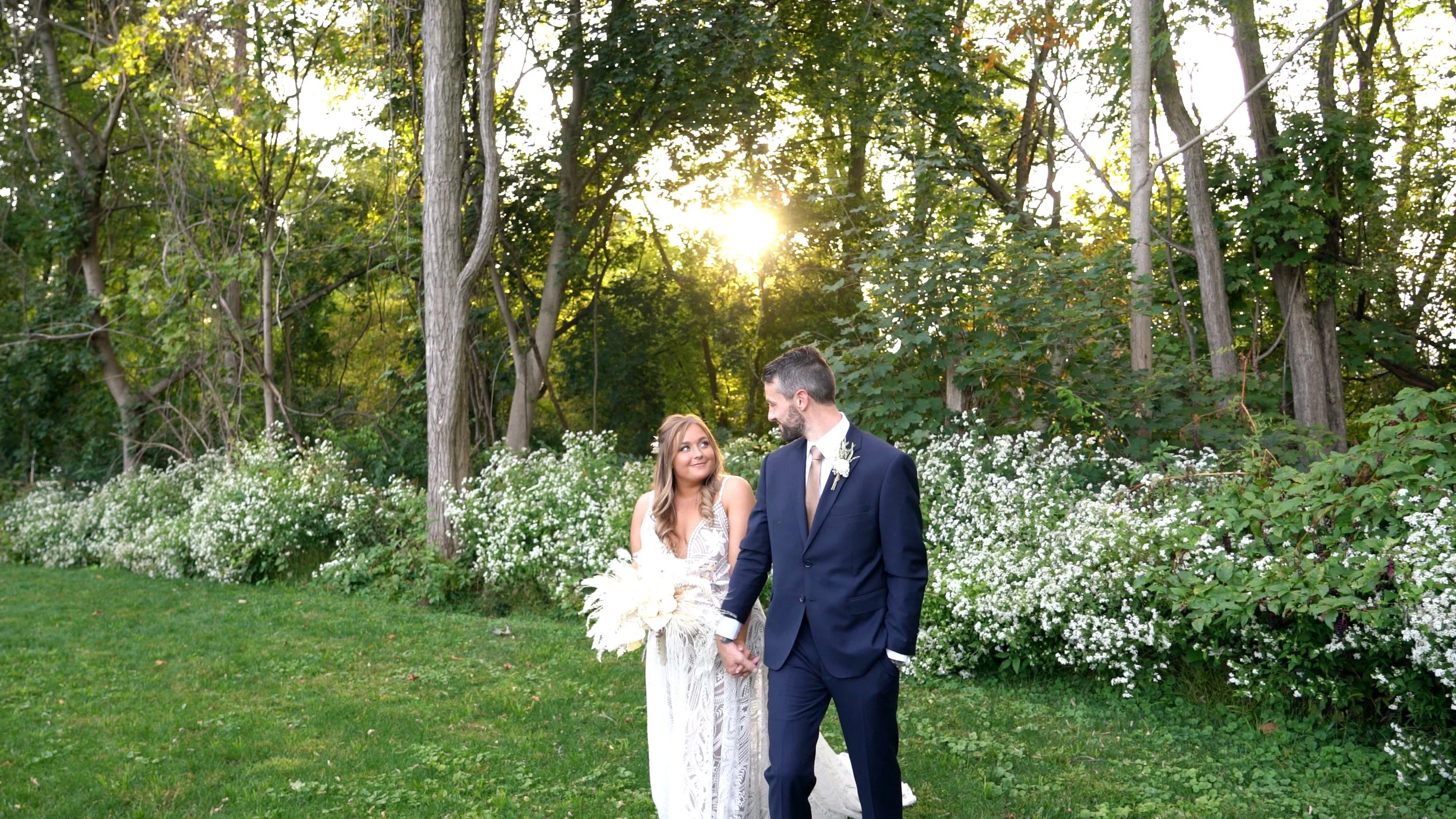 Loch Aerie Mansion - Madison And Thomas