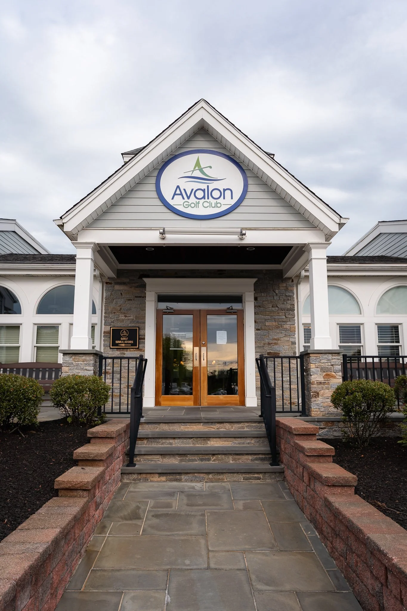 AVALON GOLF CLUB-5-2-26-FORMALS-LR-2.jpg