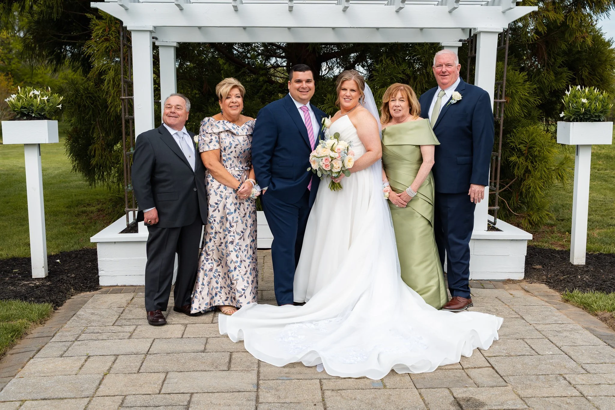 AVALON GOLF CLUB-5-2-26-FORMALS-LR-444.jpg