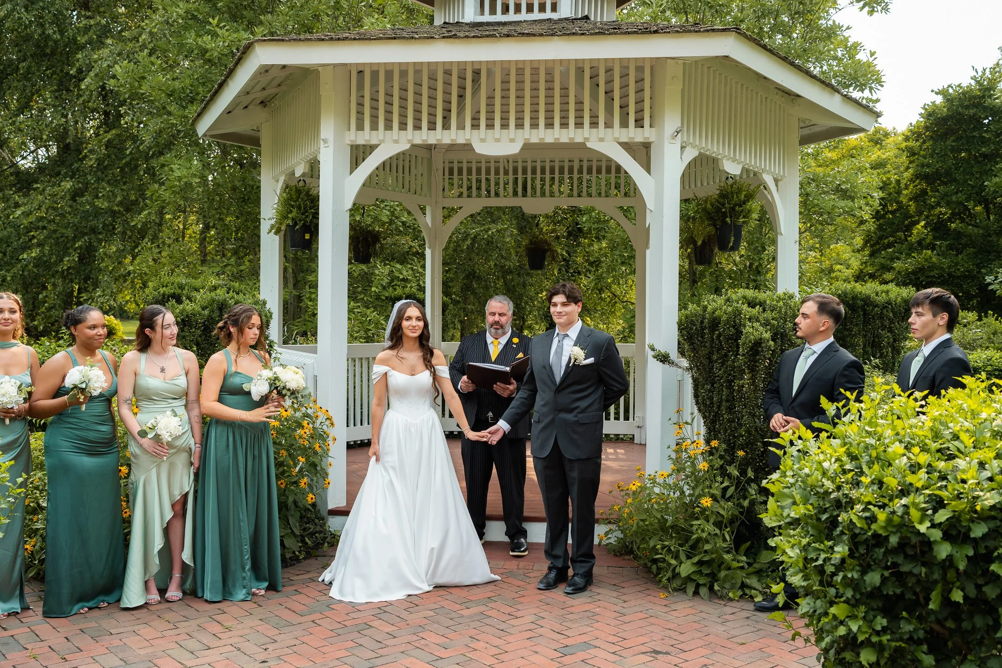 Sayen Gardens Wedding (18).jpg