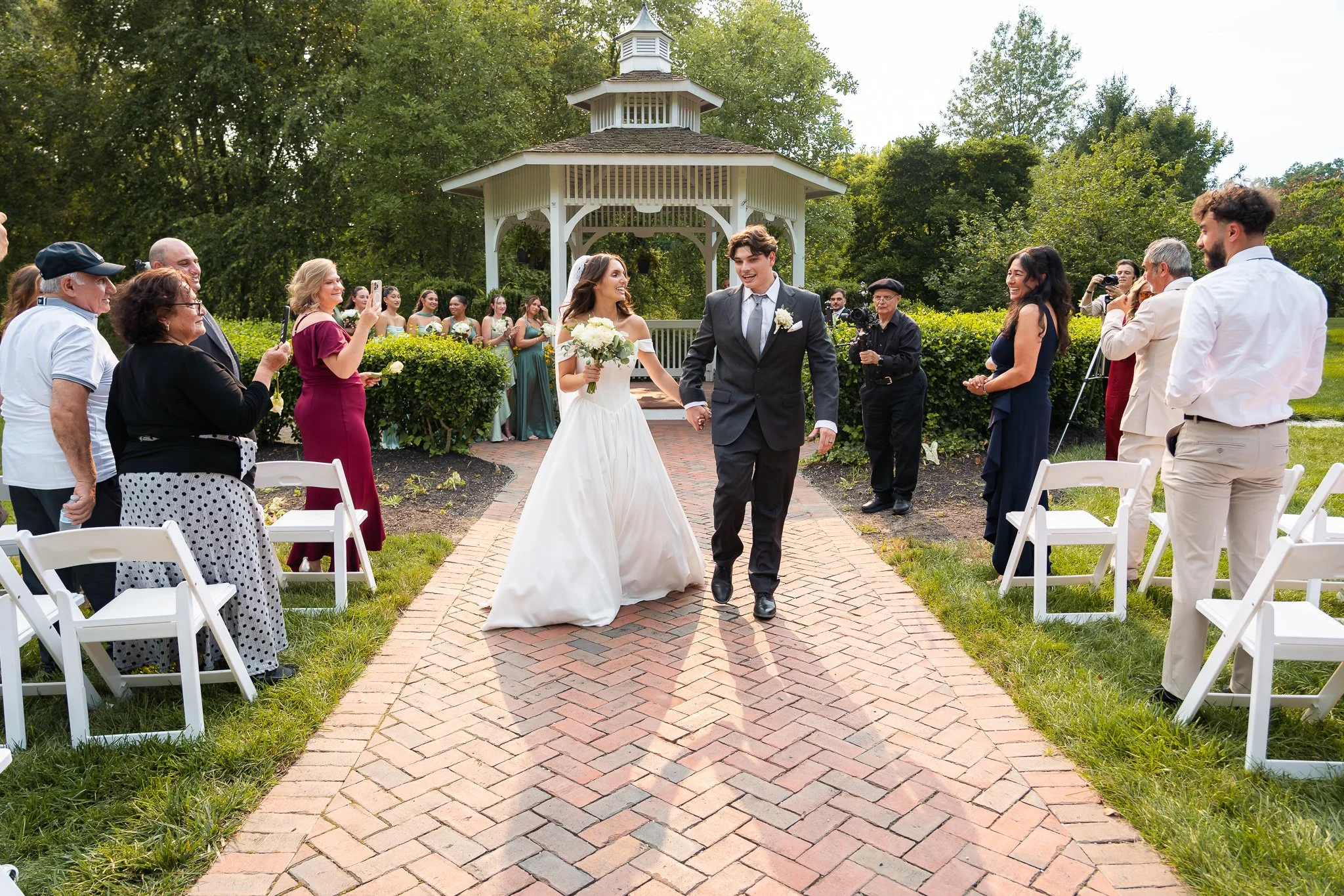 Sayen Gardens Wedding (34).jpg