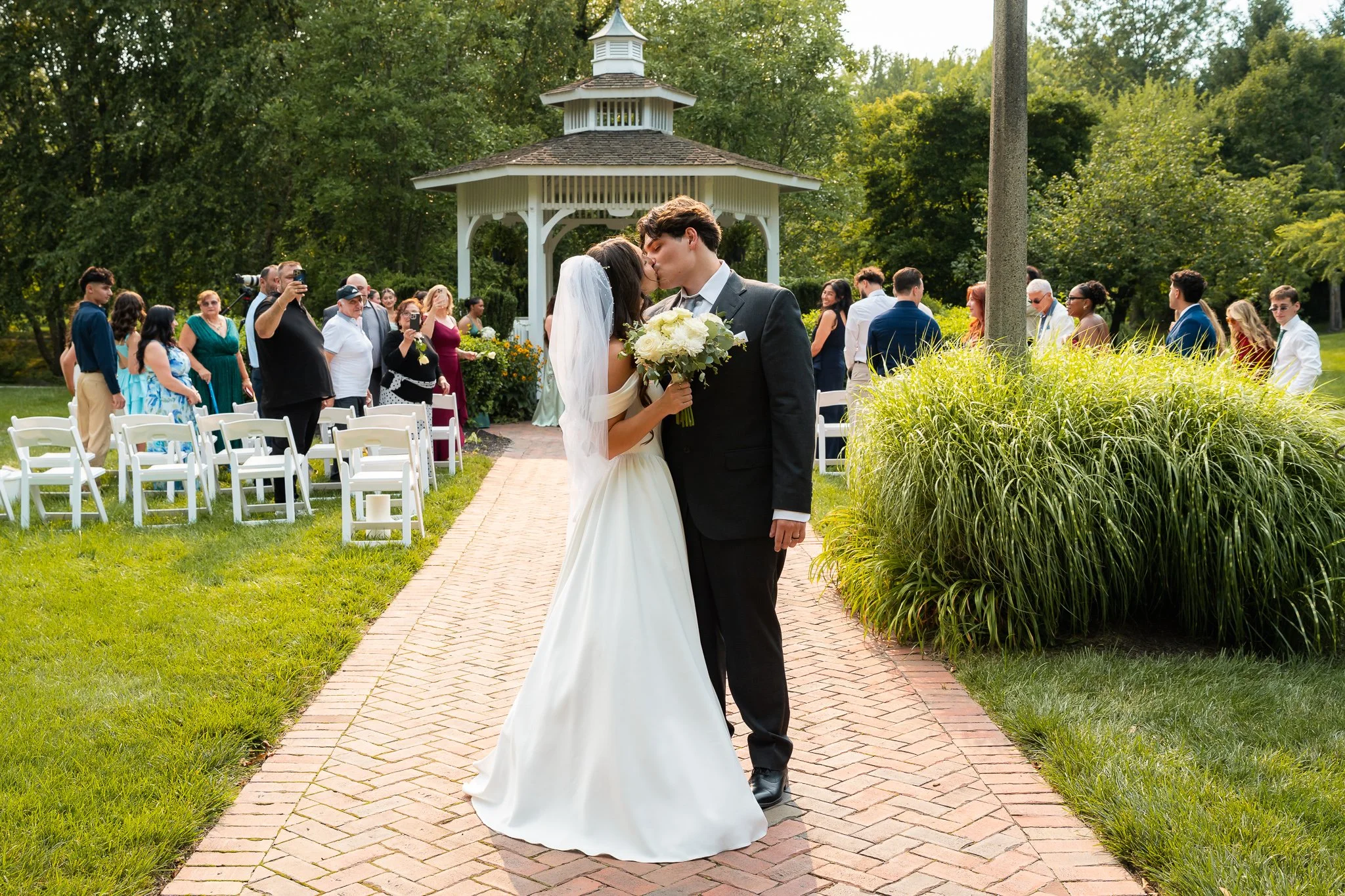 Sayen Gardens Wedding (36).jpg