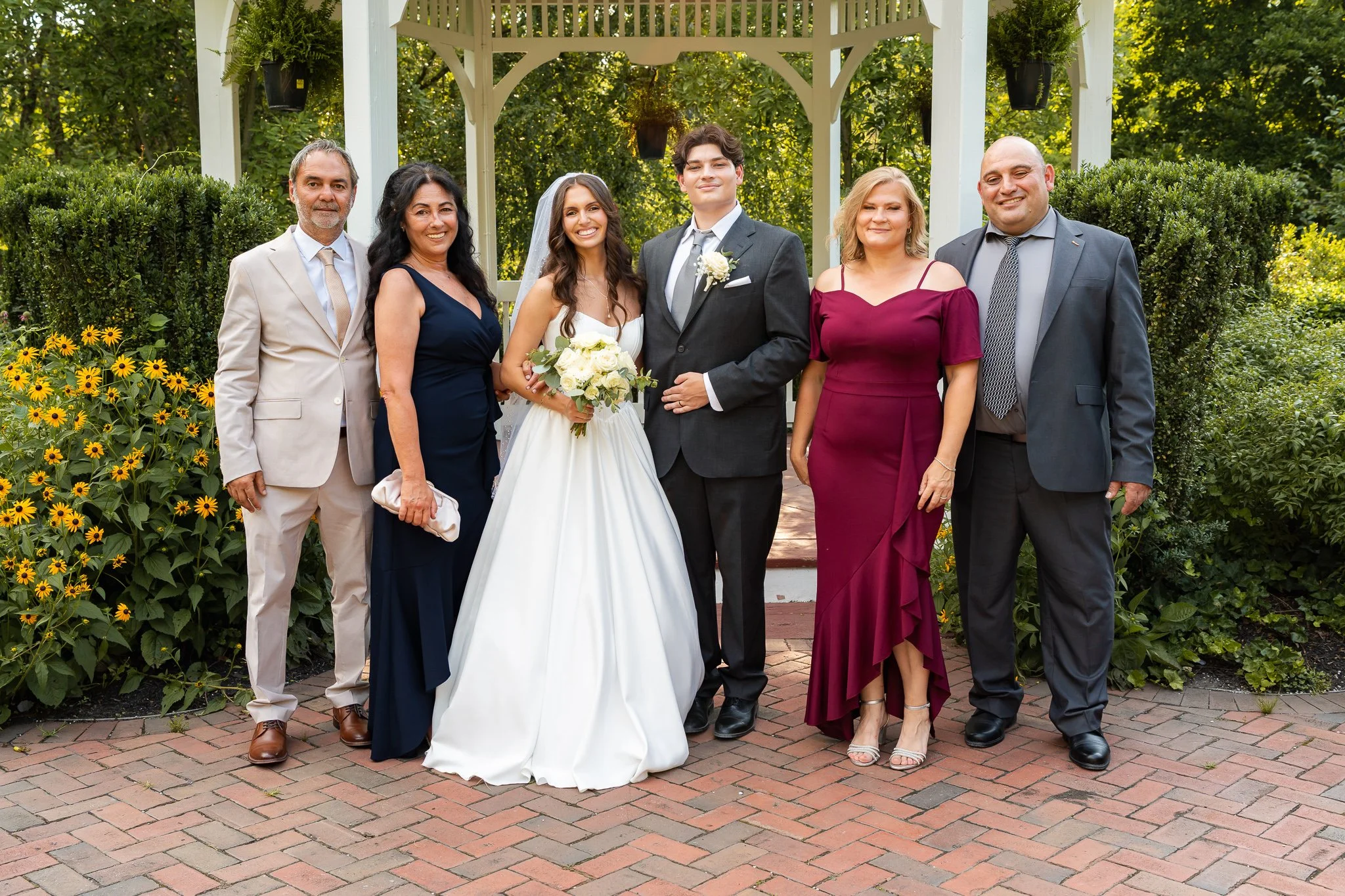 Sayen Gardens Wedding (38).jpg