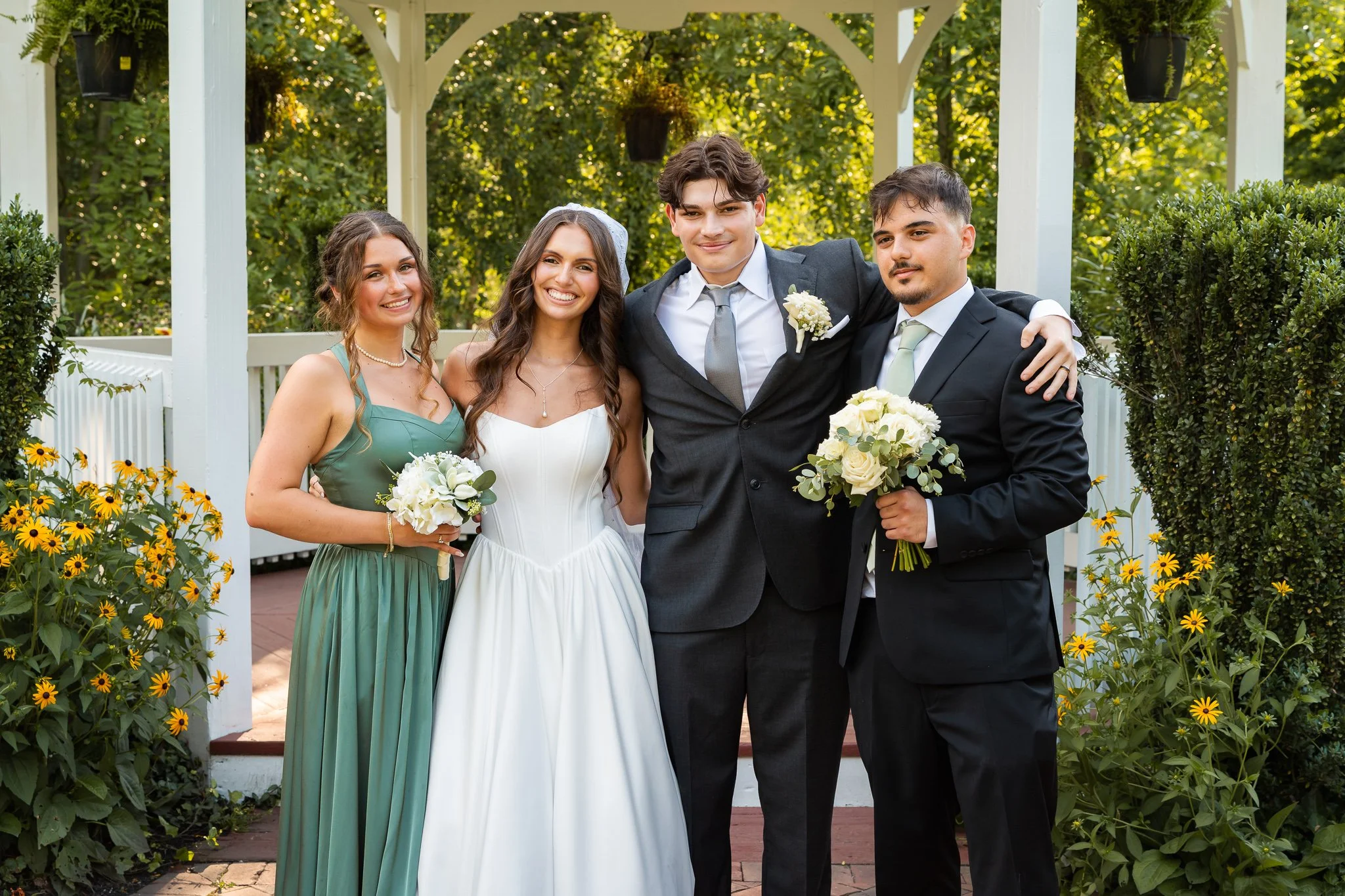 Sayen Gardens Wedding (40).jpg