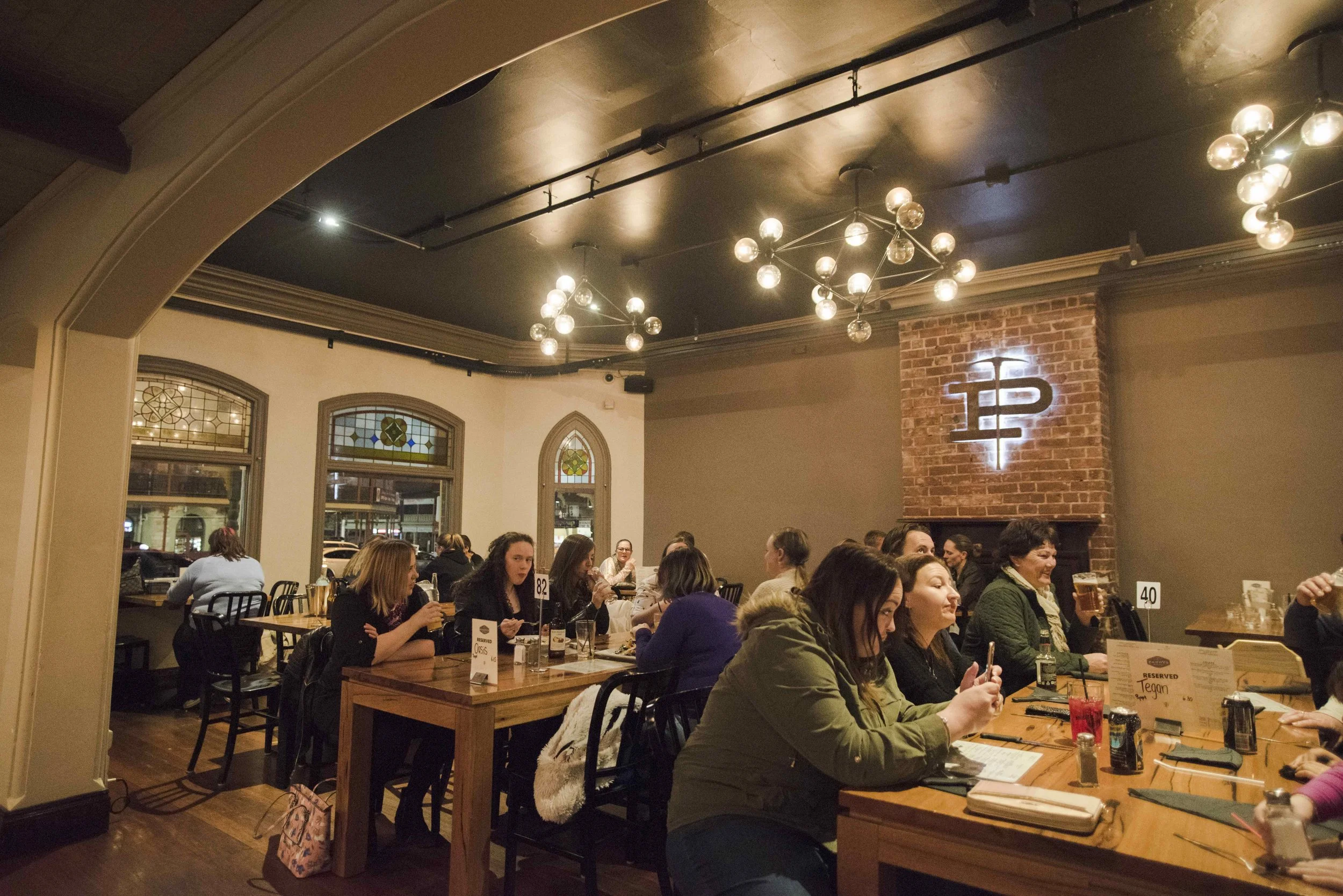 Restaurant Pub Food Meals Kalgoorlie Paddys at The Exchange Hotel — Exchange Hotel Kalgoorlie