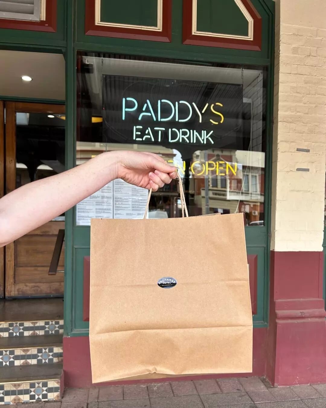 Take your Paddy's food favourites home this weekend!&nbsp;

Treat yourself to our takeaway menu by clicking the link in our bio.