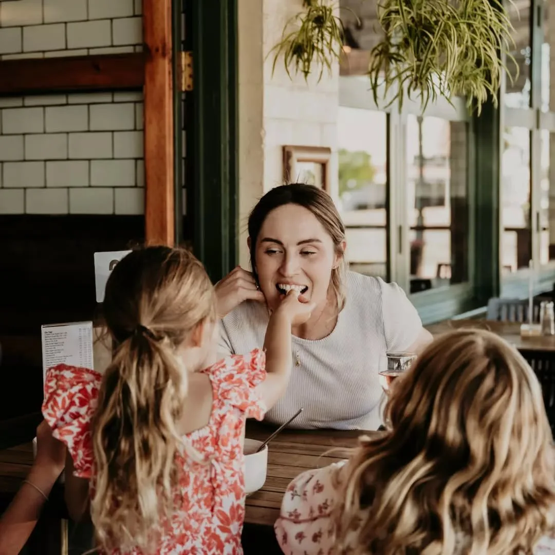No dishes, no stress, just good food and good times! Family dinners are always better at Paddy&rsquo;s&nbsp;✨

For bookings at Paddy's head to the link in our bio.