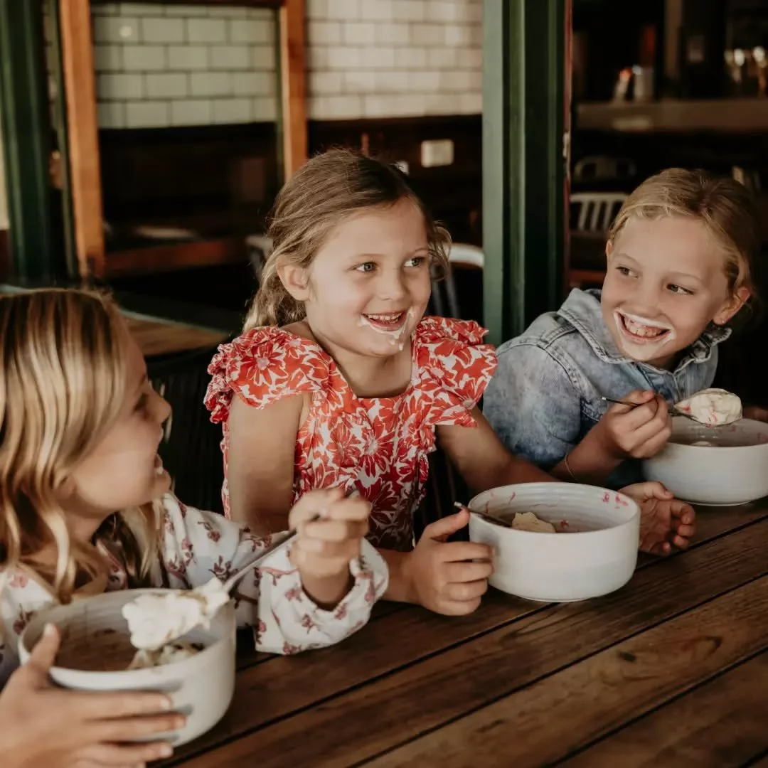 Our favourite kind of dinners&hellip; Sharing great food with the whole fam at Paddy&rsquo;s ✨

Good vibes, full plates, and plenty of laughs, just the way dinner should be! For bookings head to the link in our bio.